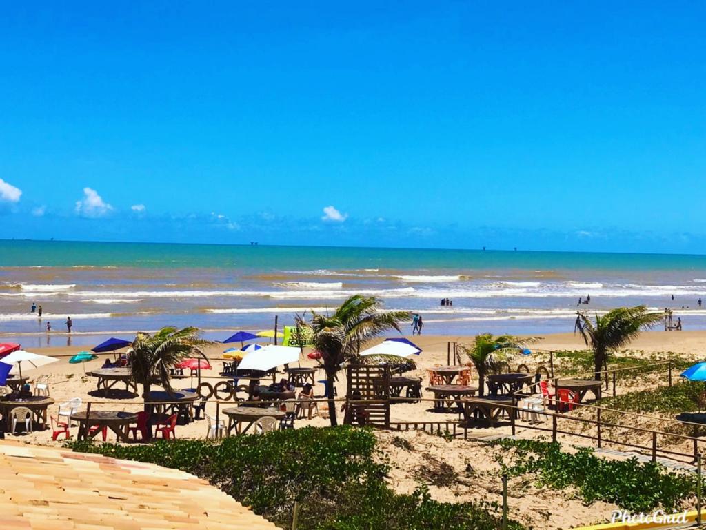 Room in condominium 2km from the beach