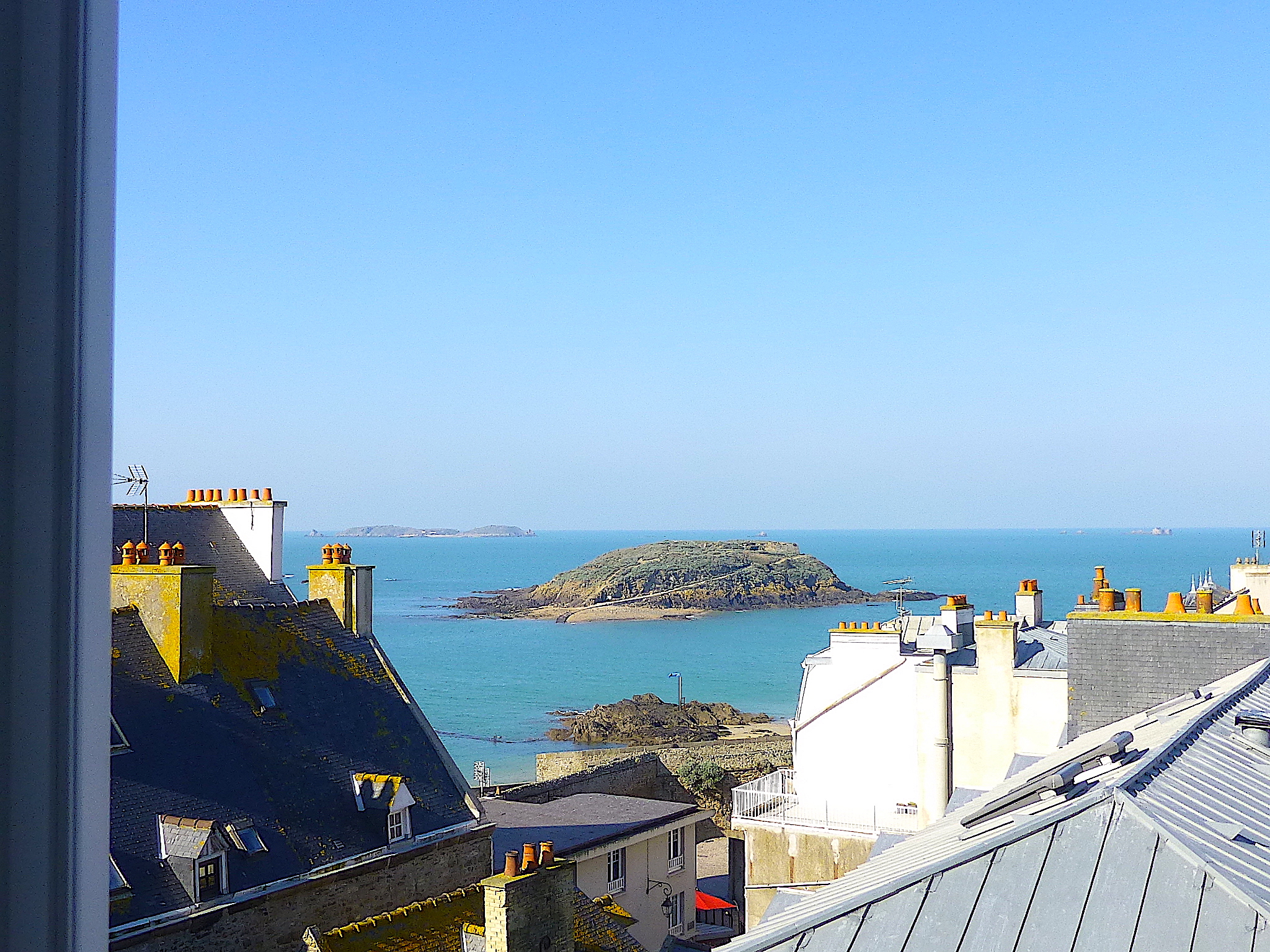 Caroline studio with Saint-Malo sea view