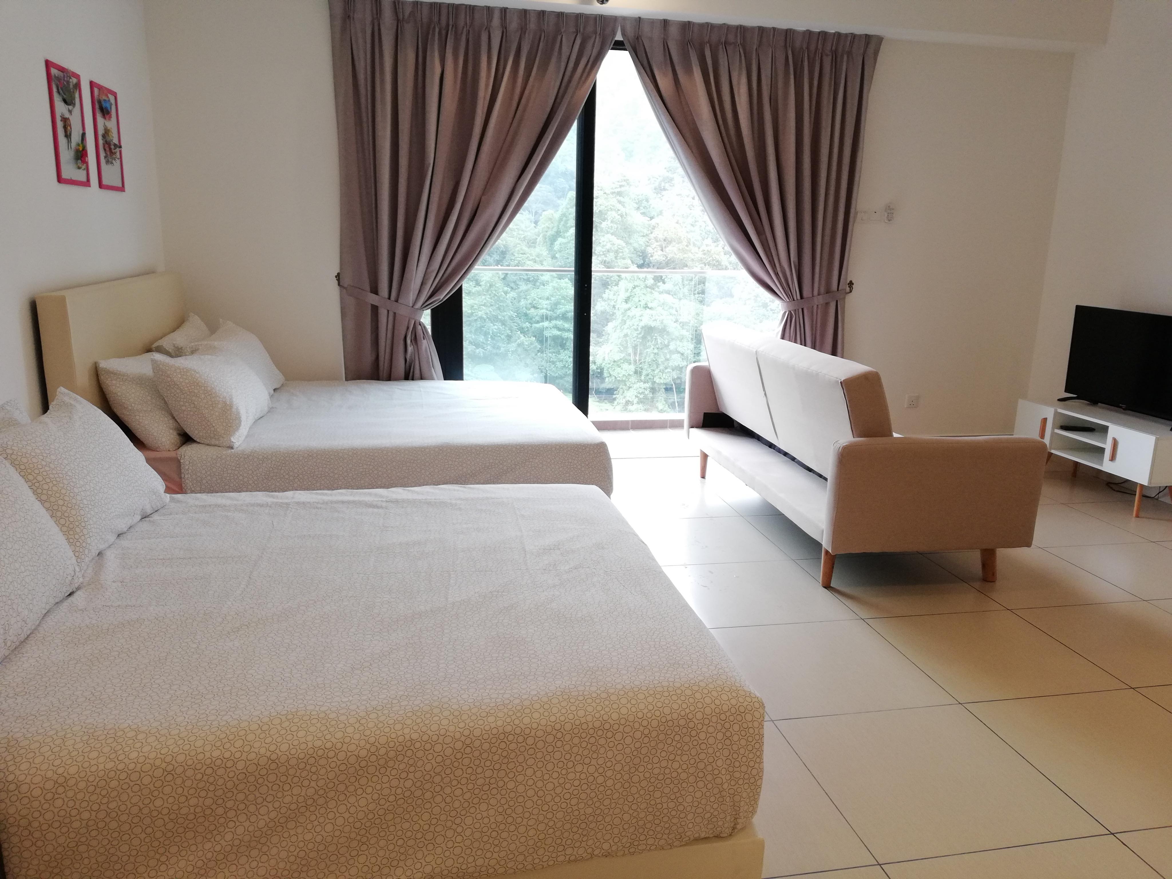Home Sweet Home Midhill Genting  FREE WIFI  Condominiums for