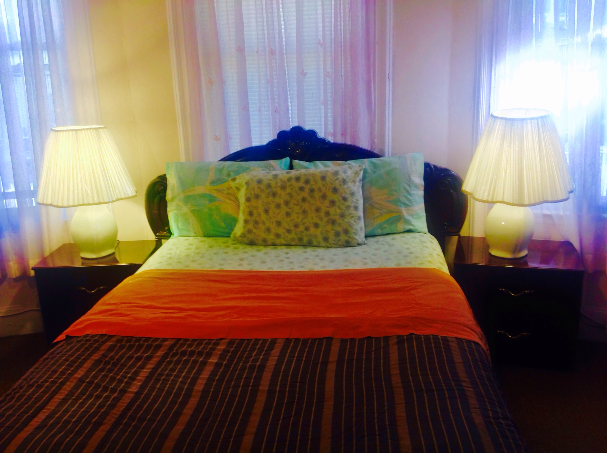 COMFORTABLE LARGE ROOM in Prospect-Lefferts Gardens, New York City