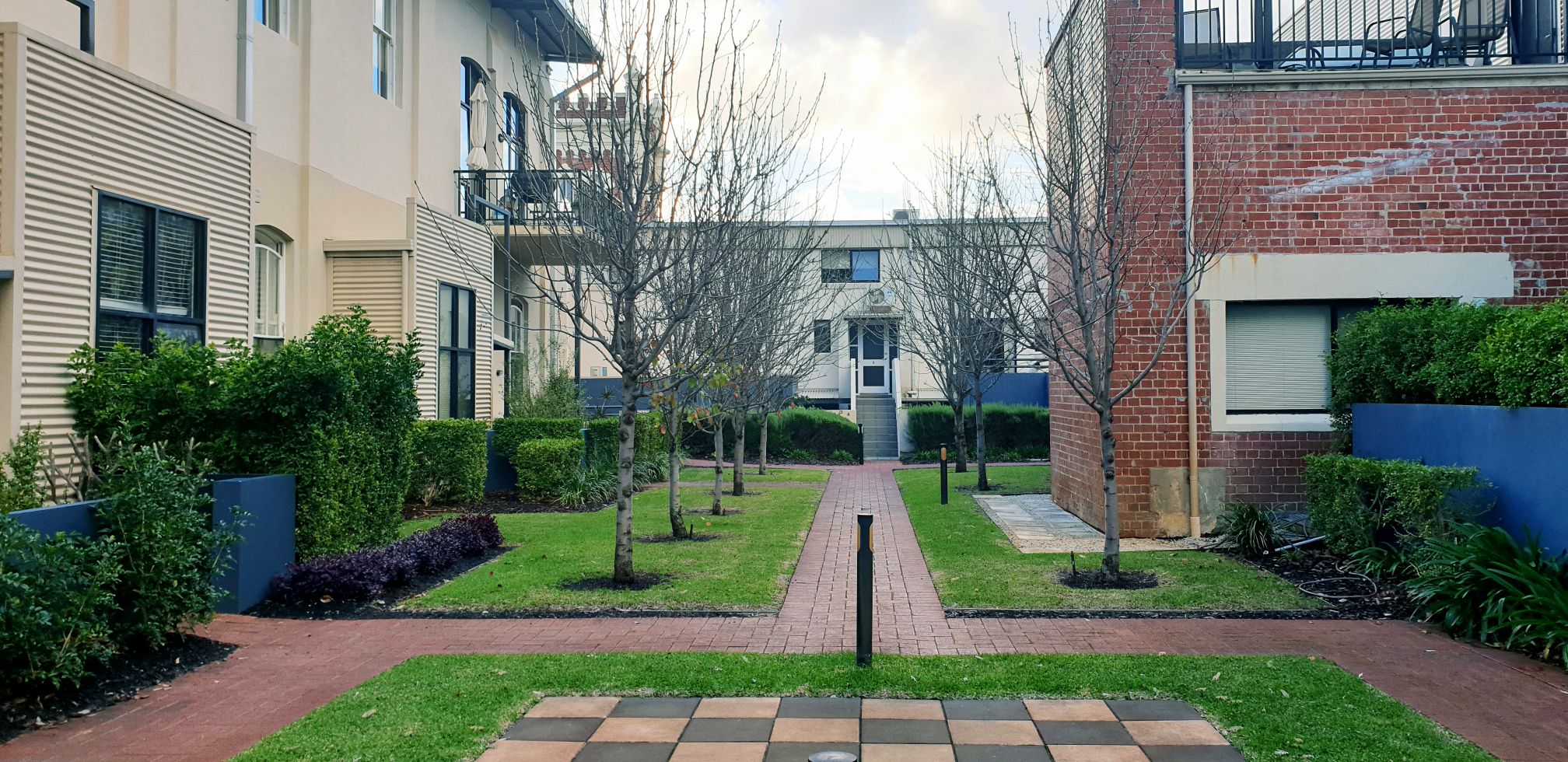 High Ceiling Apartment In The Albany Bell Castle Apartments For Rent In Mount Lawley Western Australia Australia