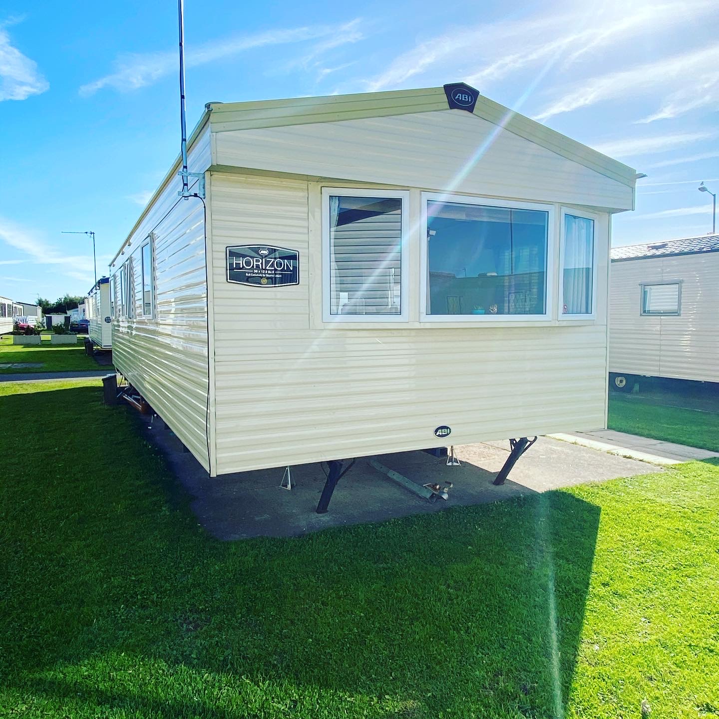 Static Caravan Lyons Robin Hood The Hampton Holiday Parks For Rent In Rhyl Wales United Kingdom