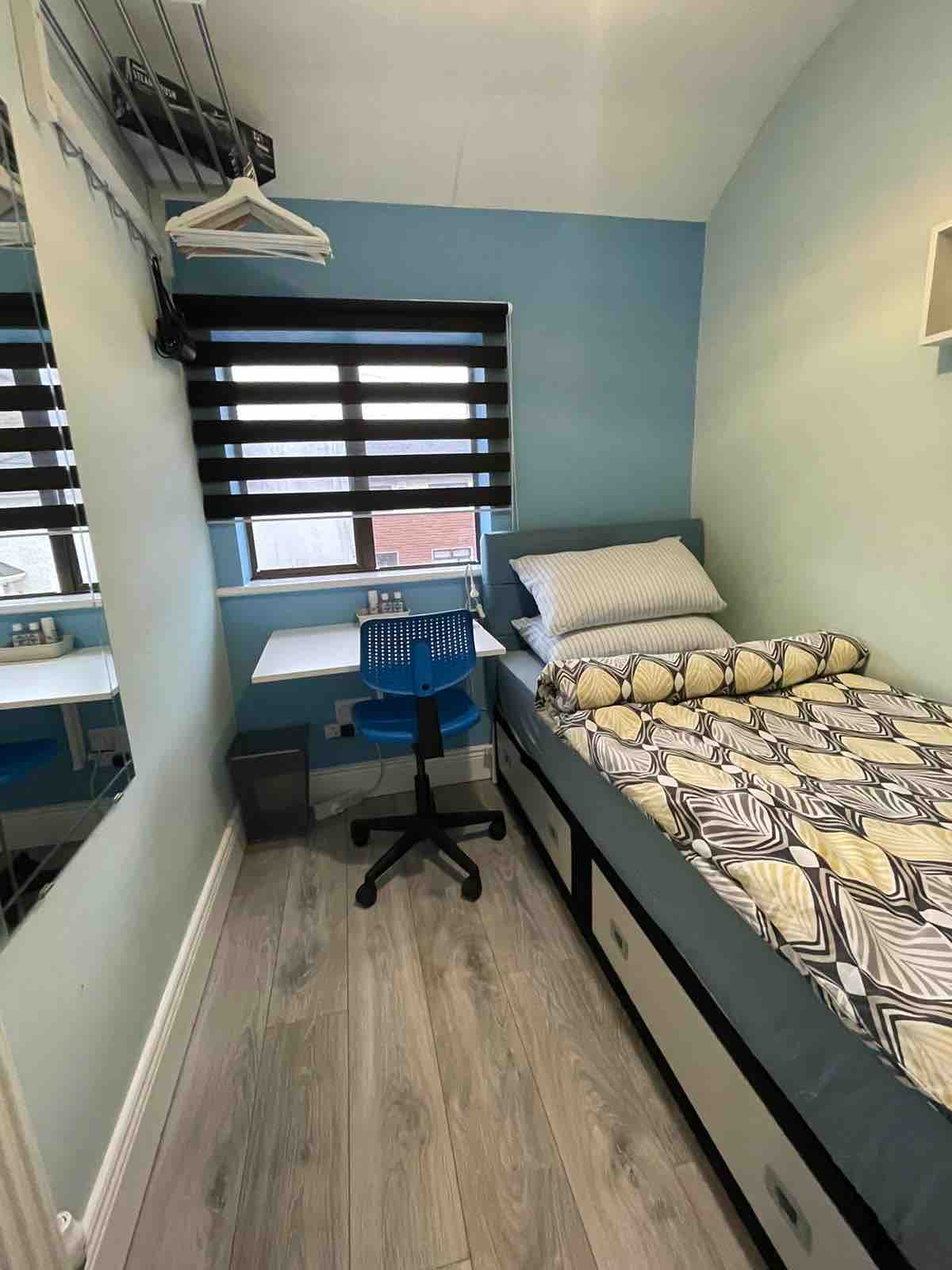 Comfy Single Blue Room City Centre