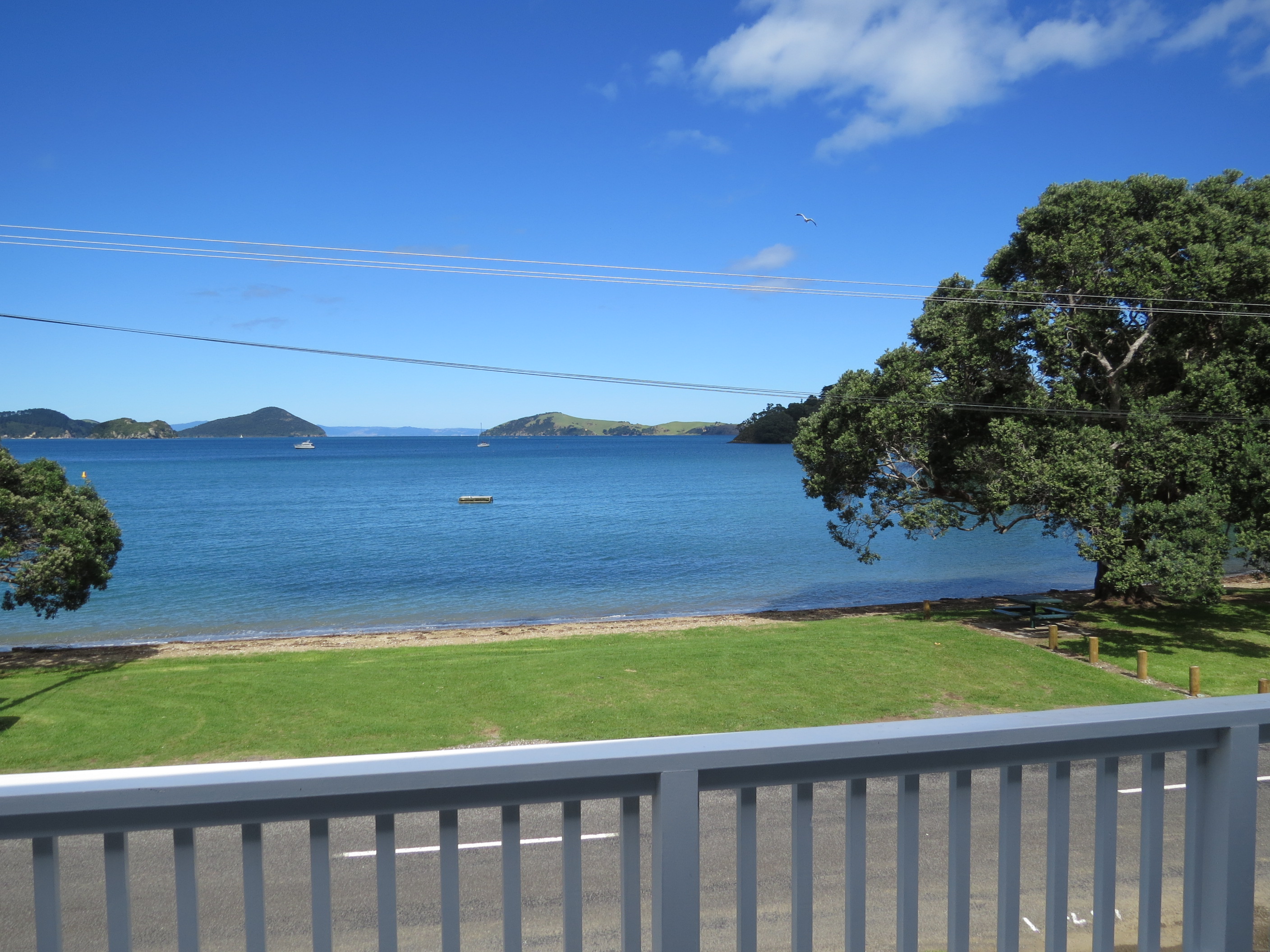 Oamaru Bay Beach Getaway