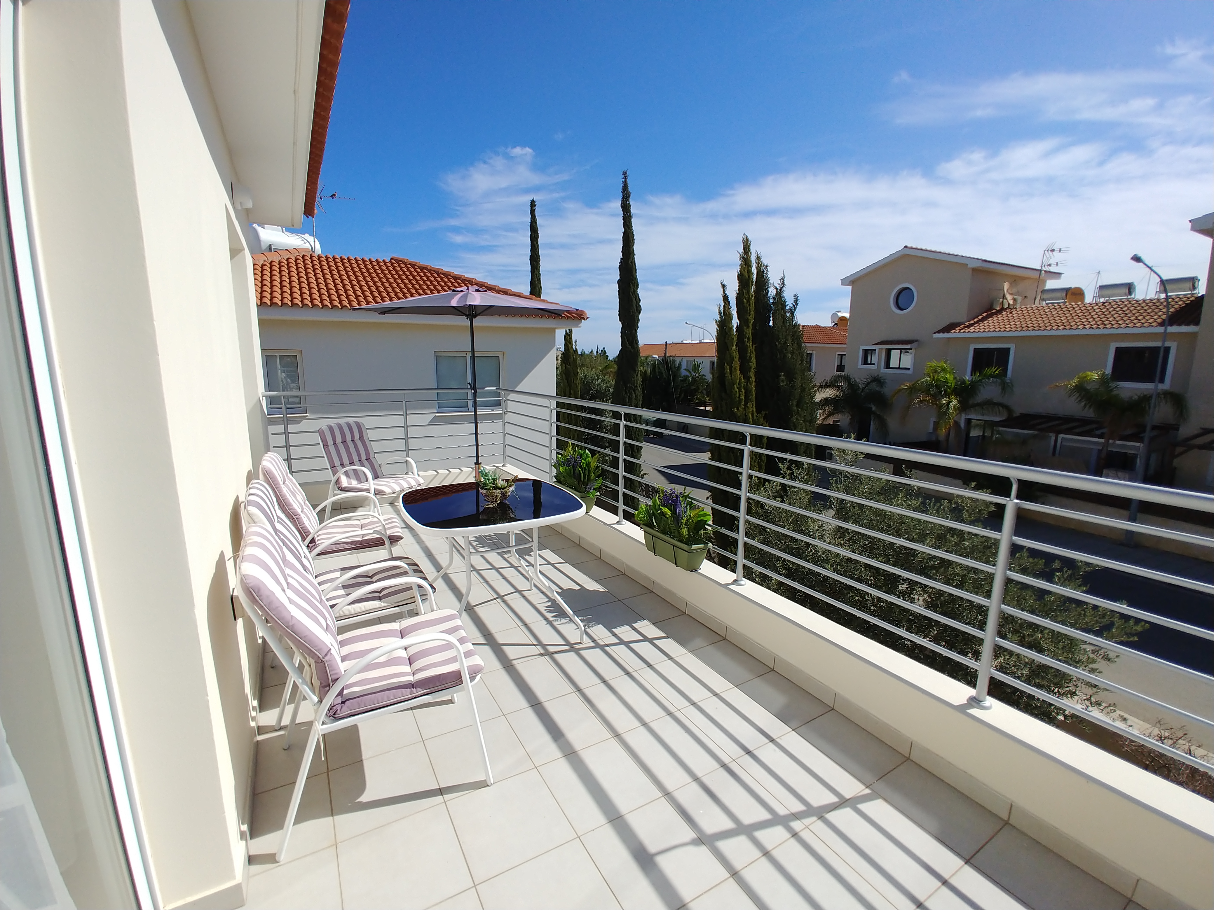 AP10 Mythical Sands, walking distance to beach
