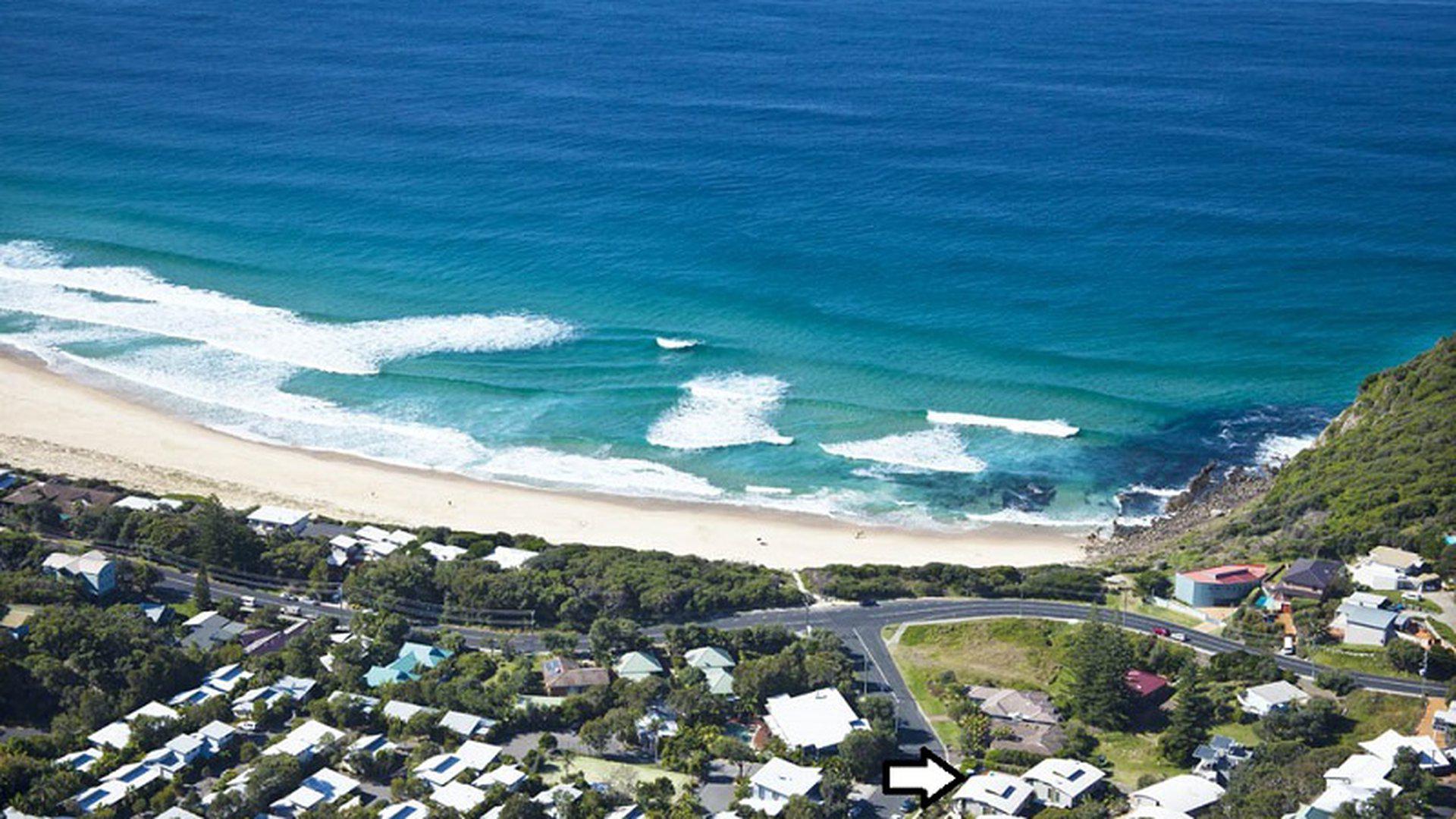 Boom 3 Boomerang Beach Holiday Home at the beach Apartments for Rent