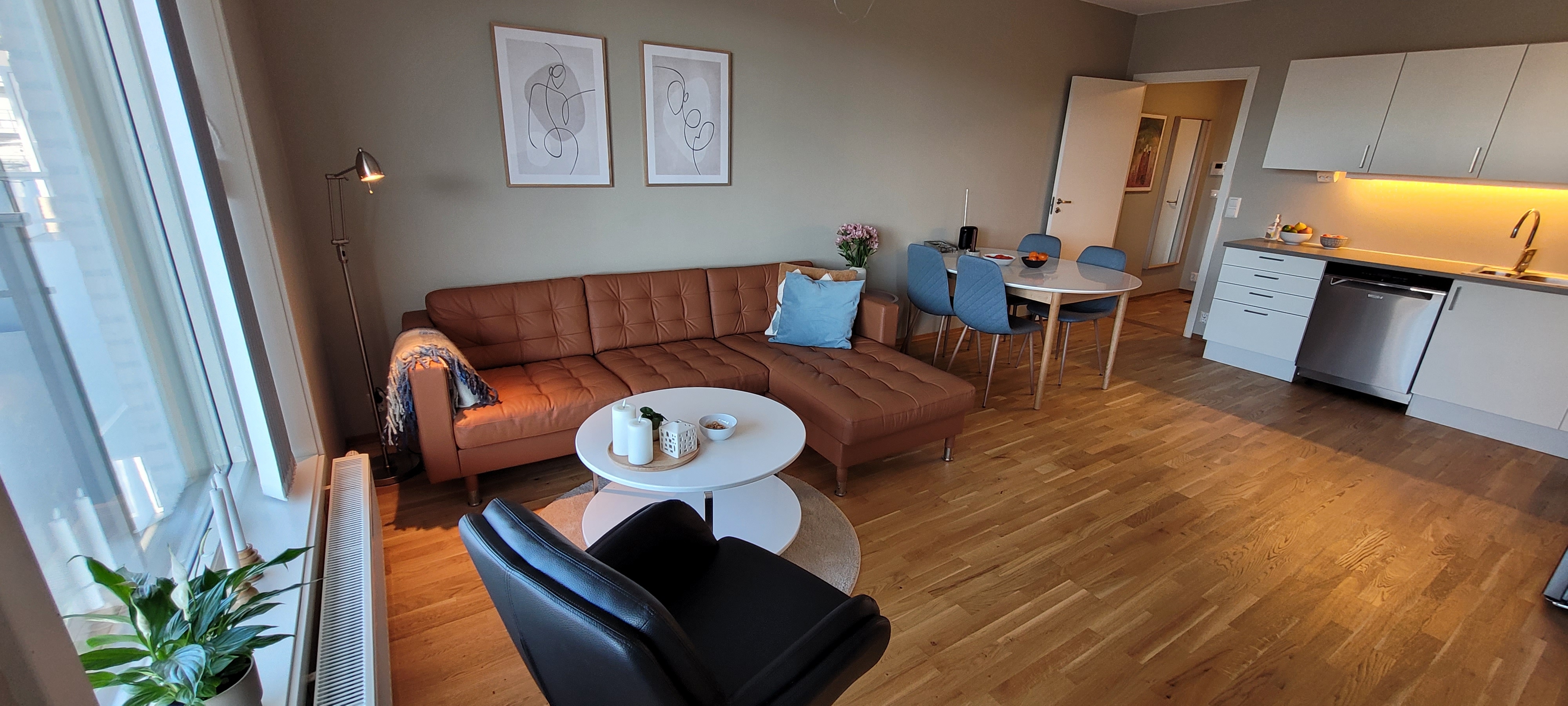3-room apartment w/sunny balcony on urban Løren