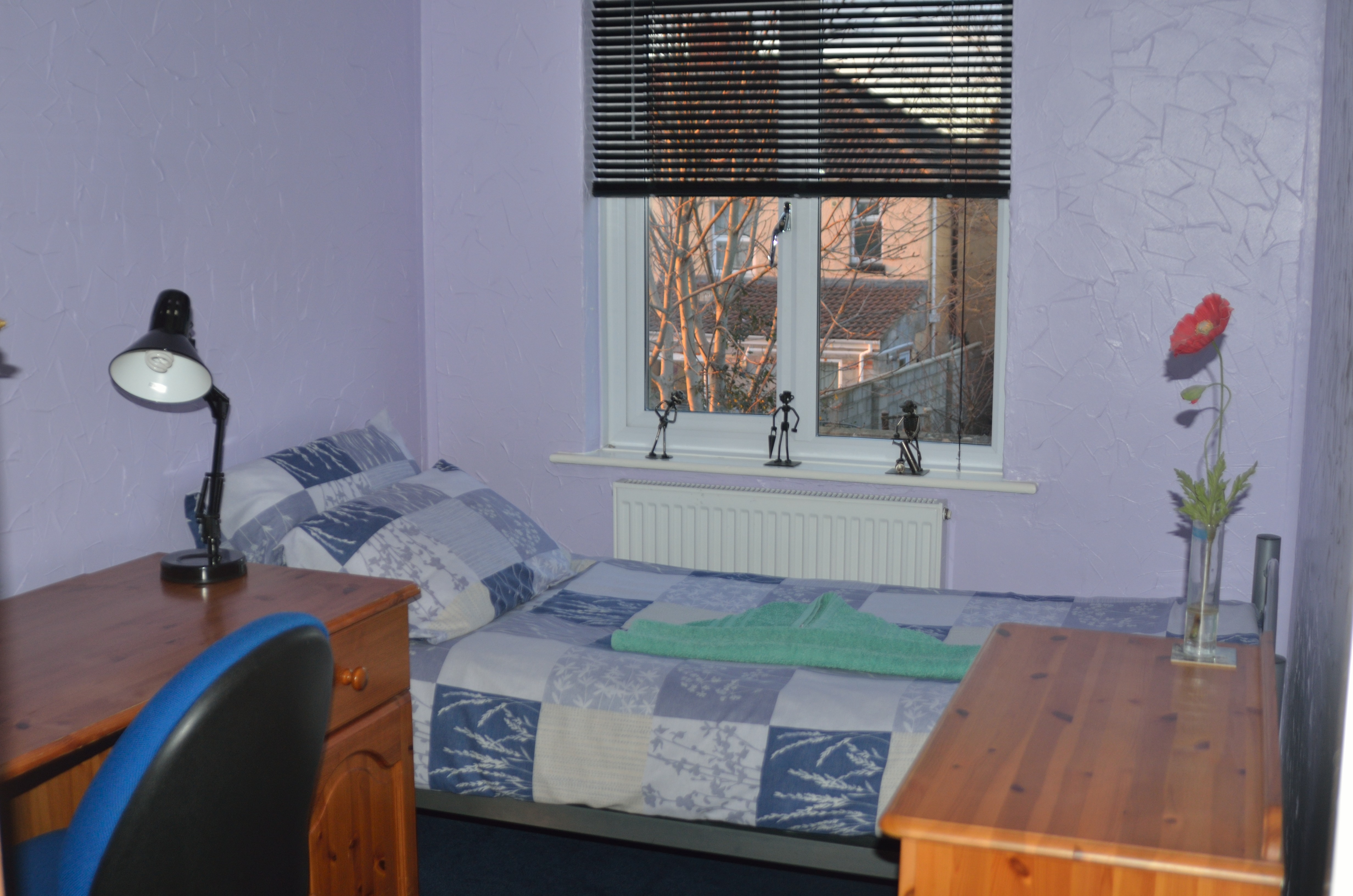 Cosy single room with breakfast — real-estate in Eastville, Bristol