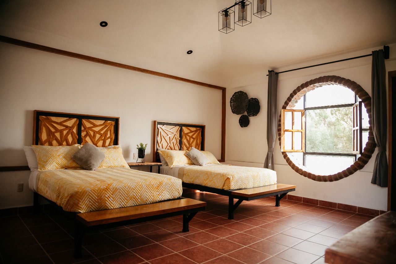 Cabin with garden and free parking
