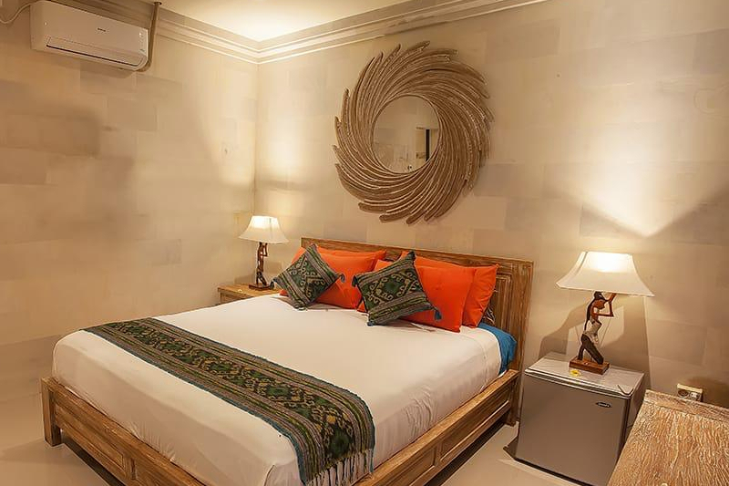 Cheap room, Village 2 km walk from Ubud