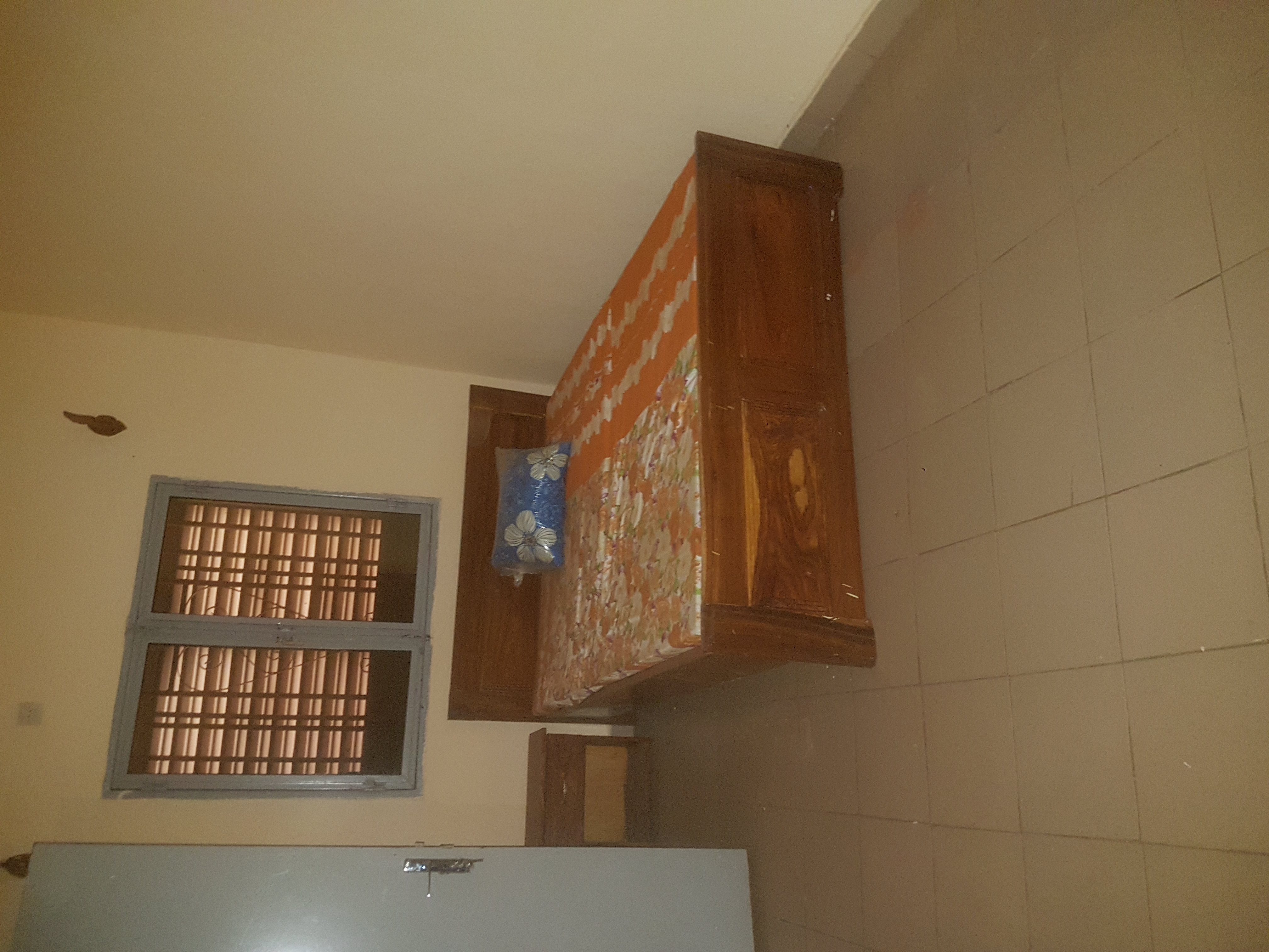 3 room apartment furnished
racecourse