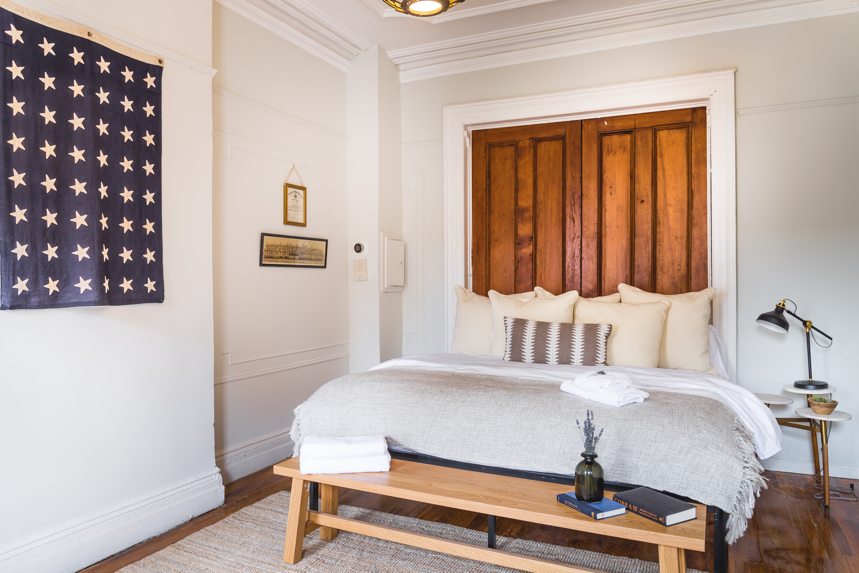 Gordy’s Place for Large Groups 8Rms, 5Bth, 24+beds in Bedford-Stuyvesant, New York City