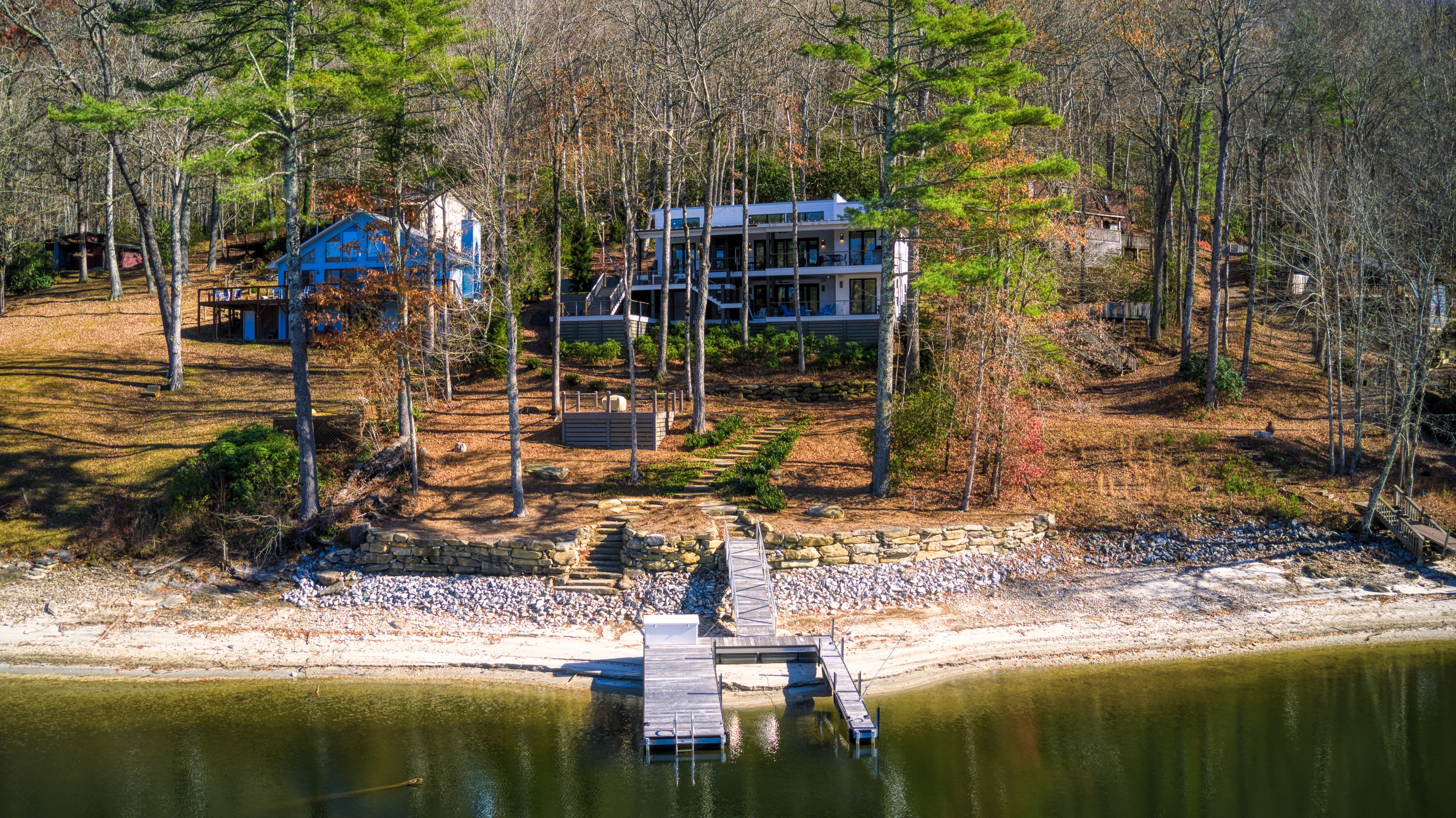 Spectacular Mountain Modern Lake Glenville