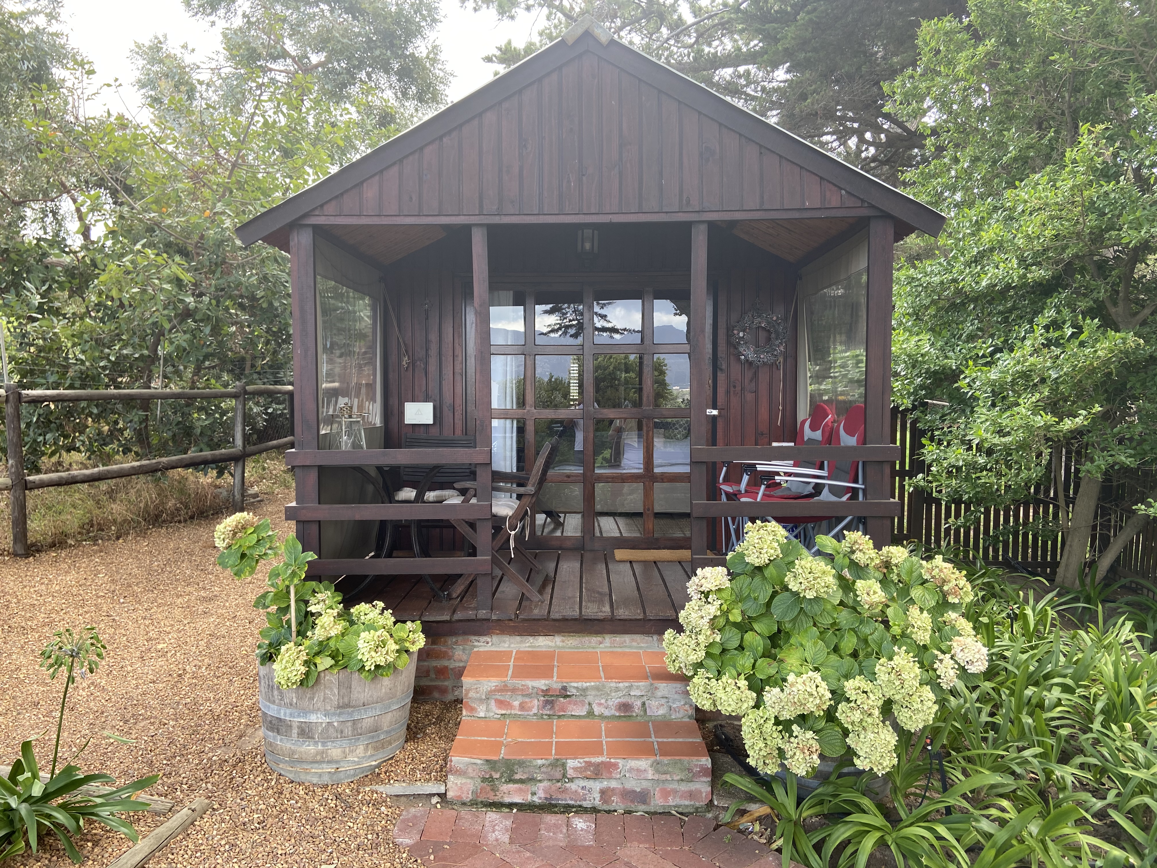 Wooden Cottage on a Wine Farm in Constantia!