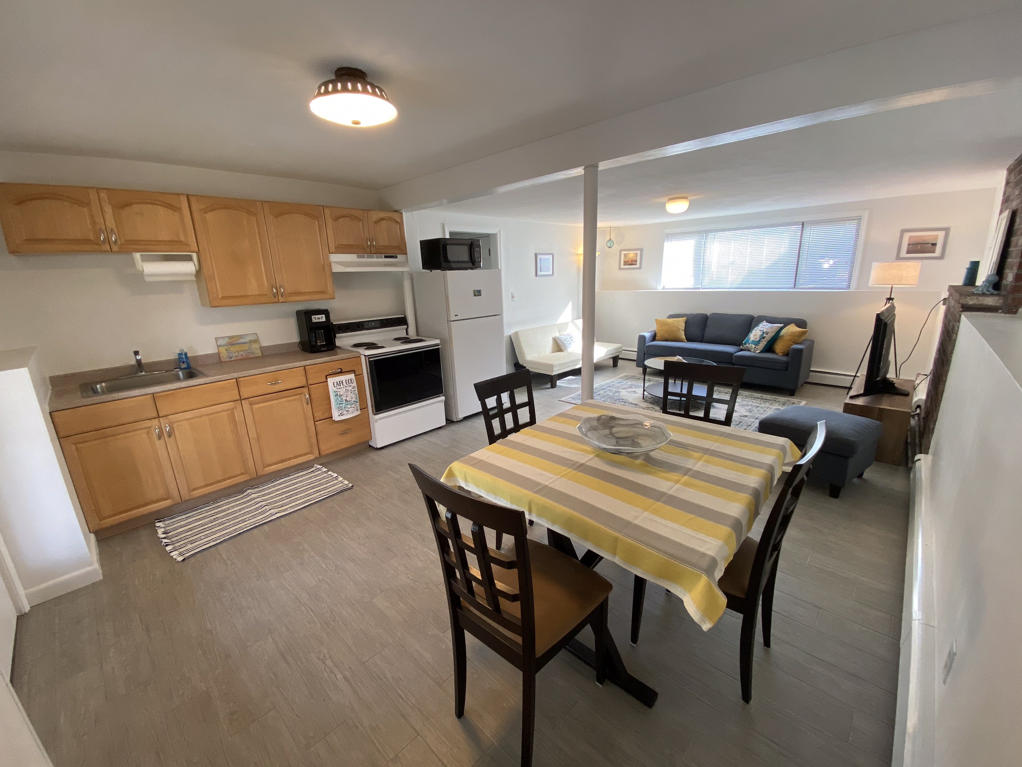 Close to Beaches and the Cape Cod Canal