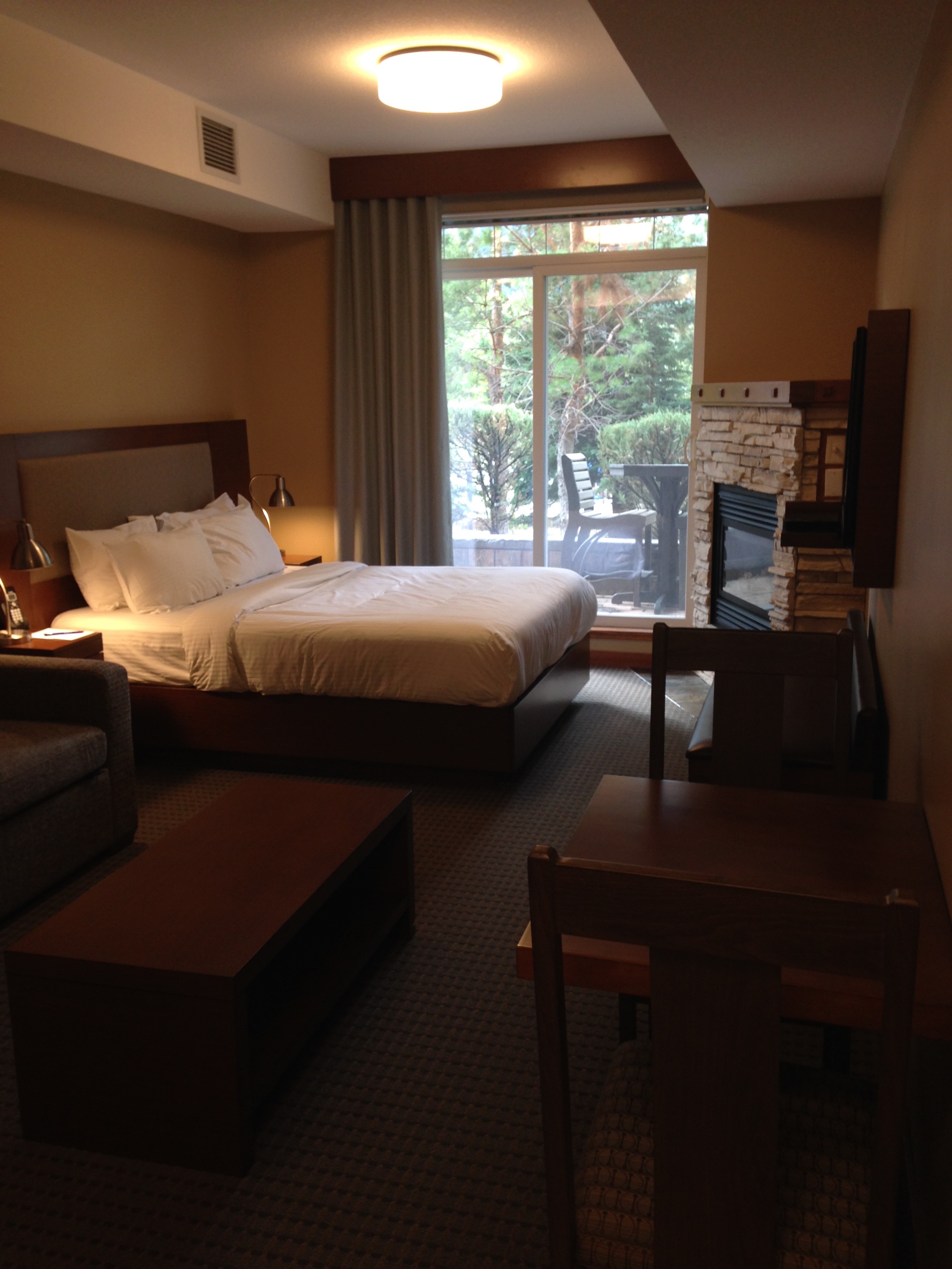 Adorable Mountain Studio Apartments for Rent in Canmore, Alberta