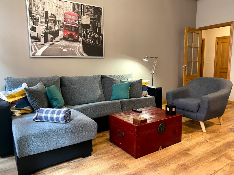 SUPER-CÉNTRICO, MODERN, SPACIOUS AND COMFORTABLE WIFI APT