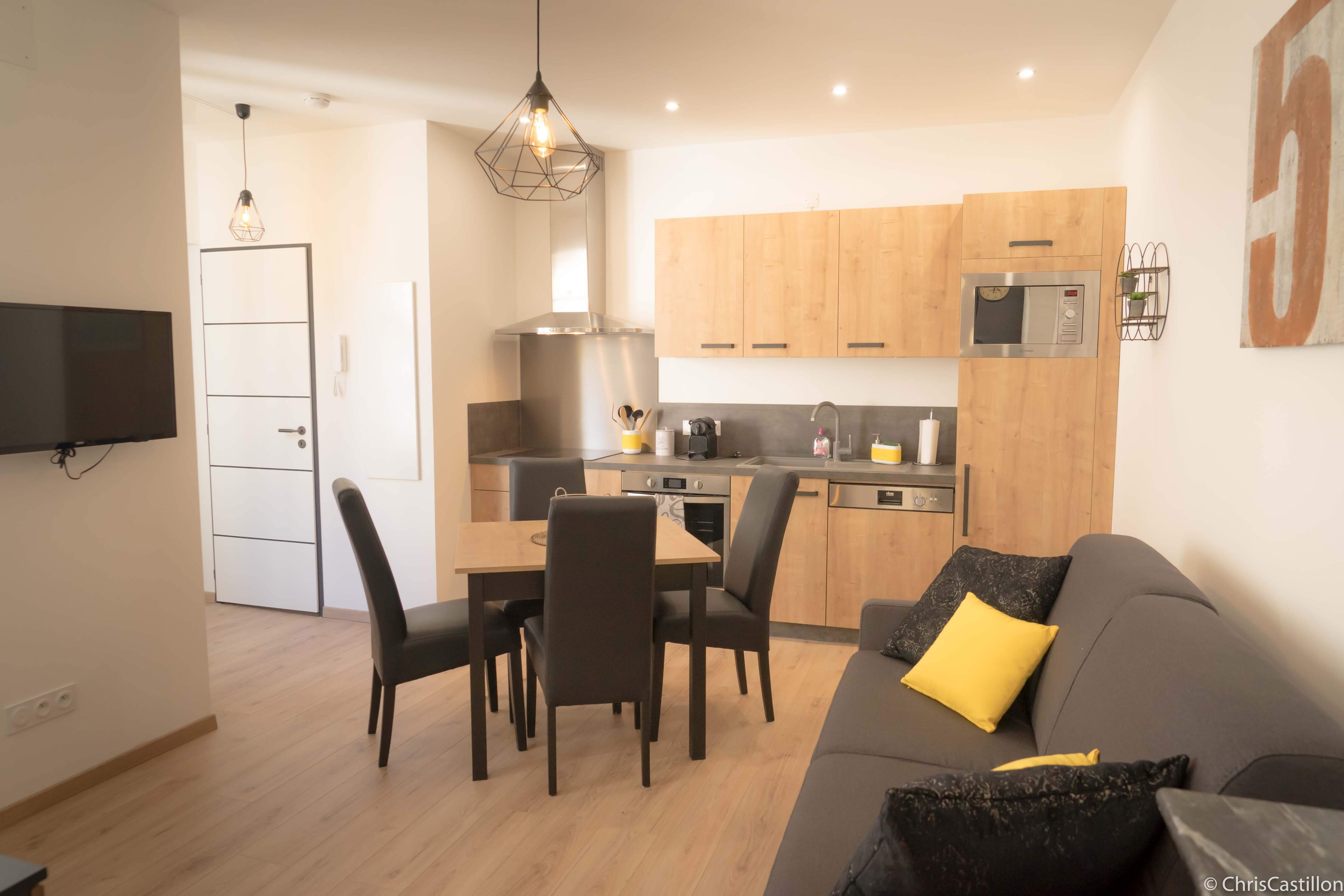 Superb studio, neat decor, near thermal baths, 3*