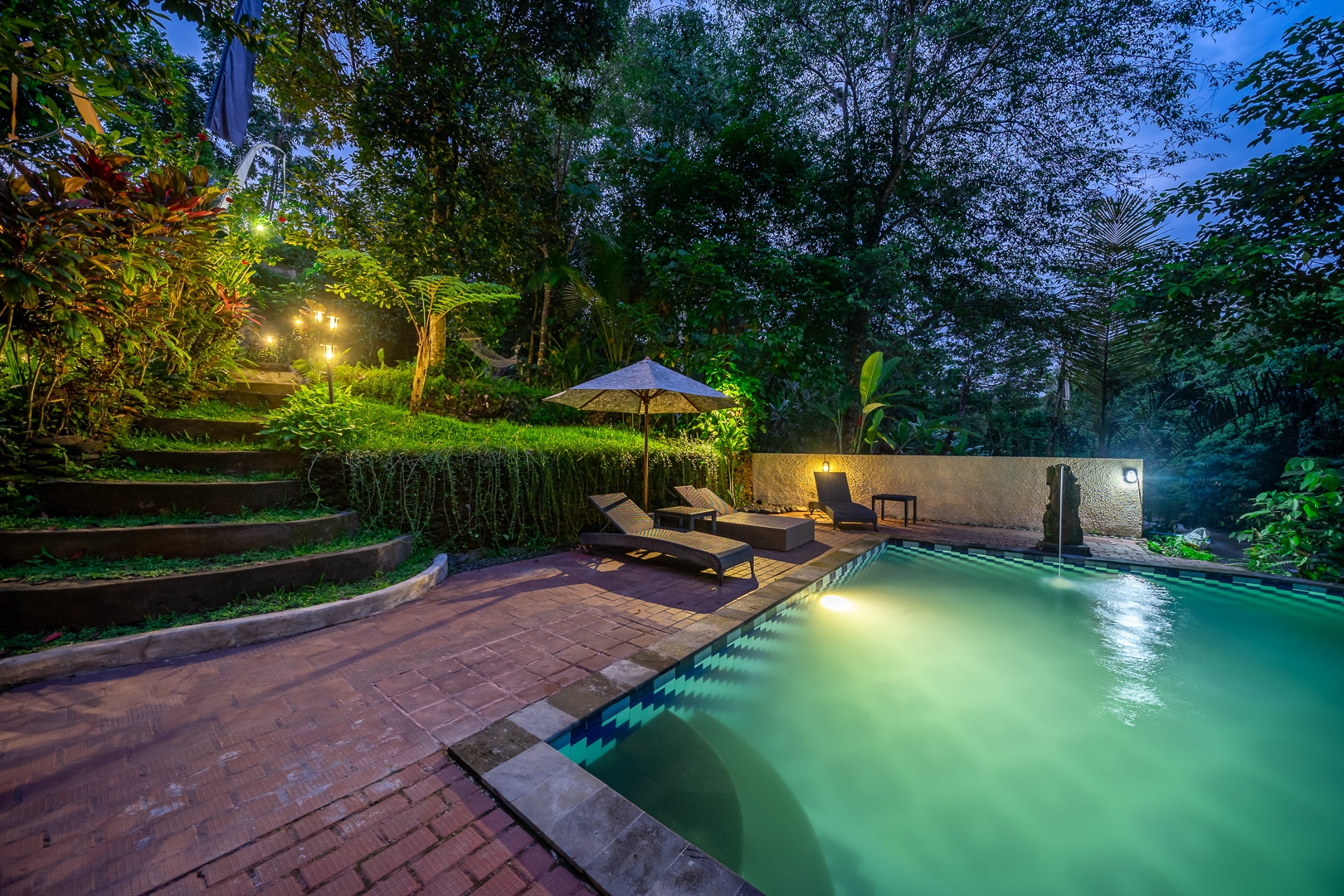 Jungle Vibe eco Bungalow Pool with River View