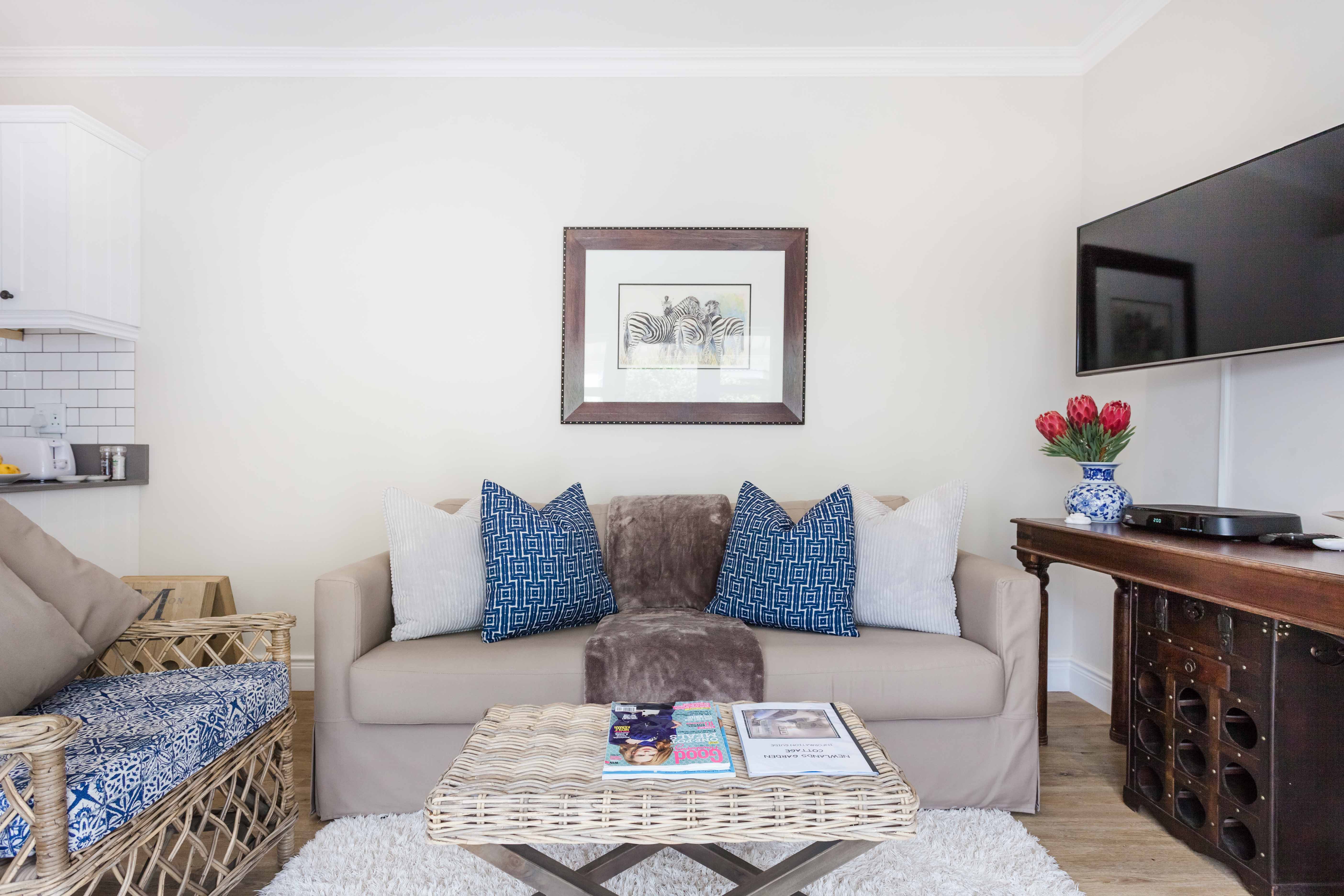 Quiet, Cosy Garden Cottage by Newlands Village
