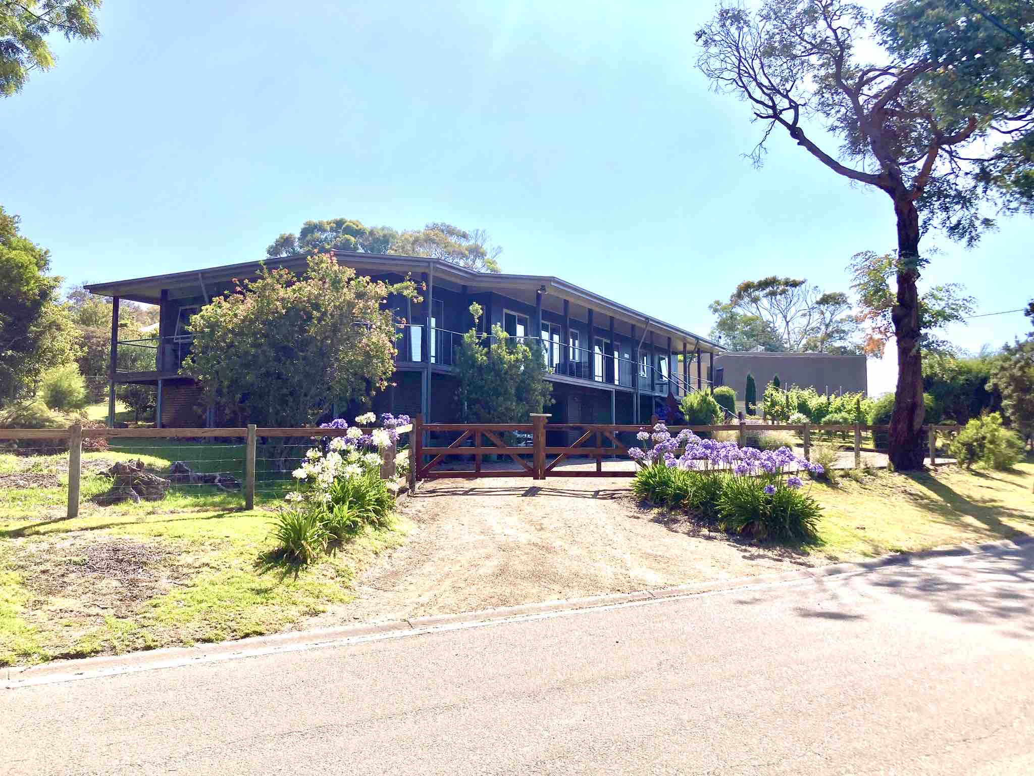 Vines /beach house in Flinders, Mornington Peninsula