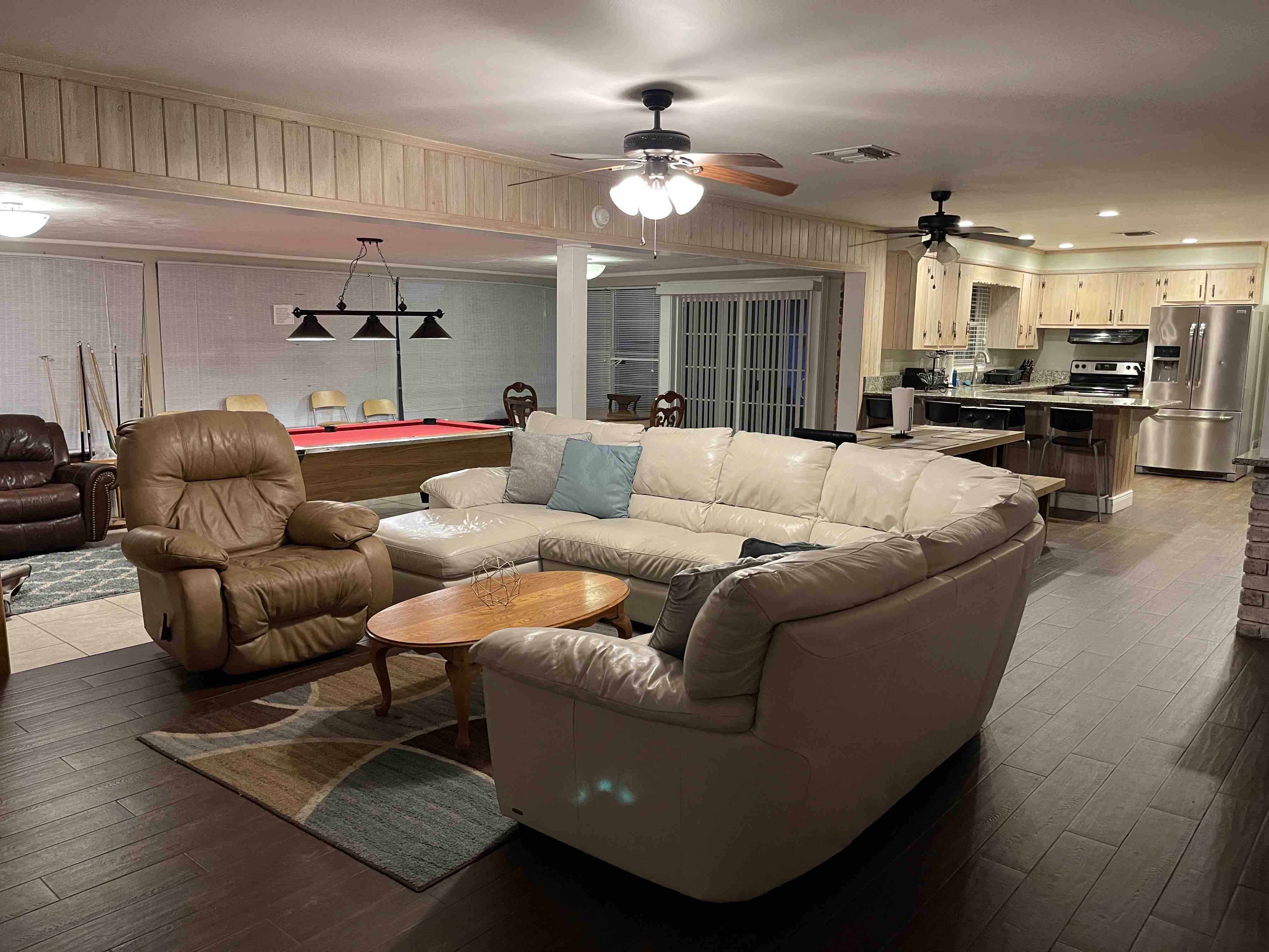 Beautiful, spacious home close to downtown