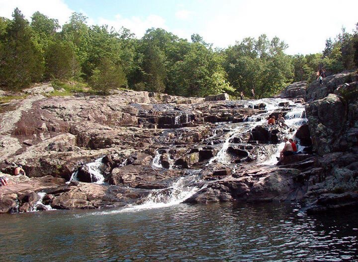 Two Rivers Ozark Cabins Cabins for Rent in Eminence, Missouri, United