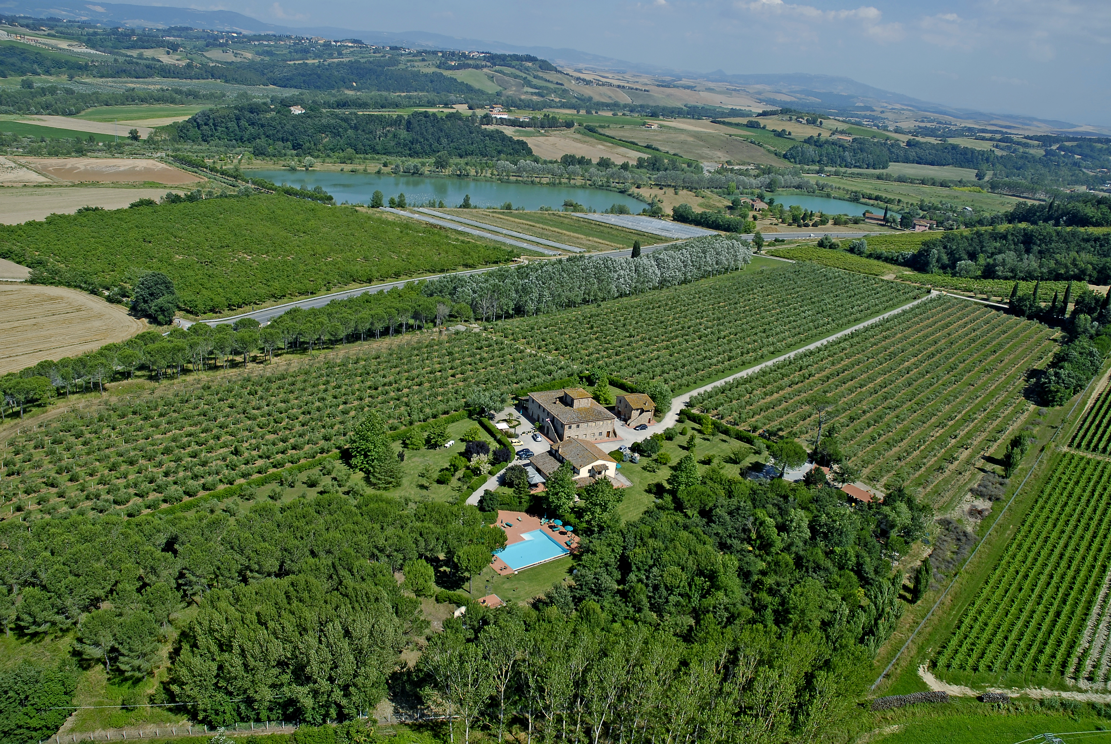 Rural Tuscany | Farmhouse with pool and restaurant