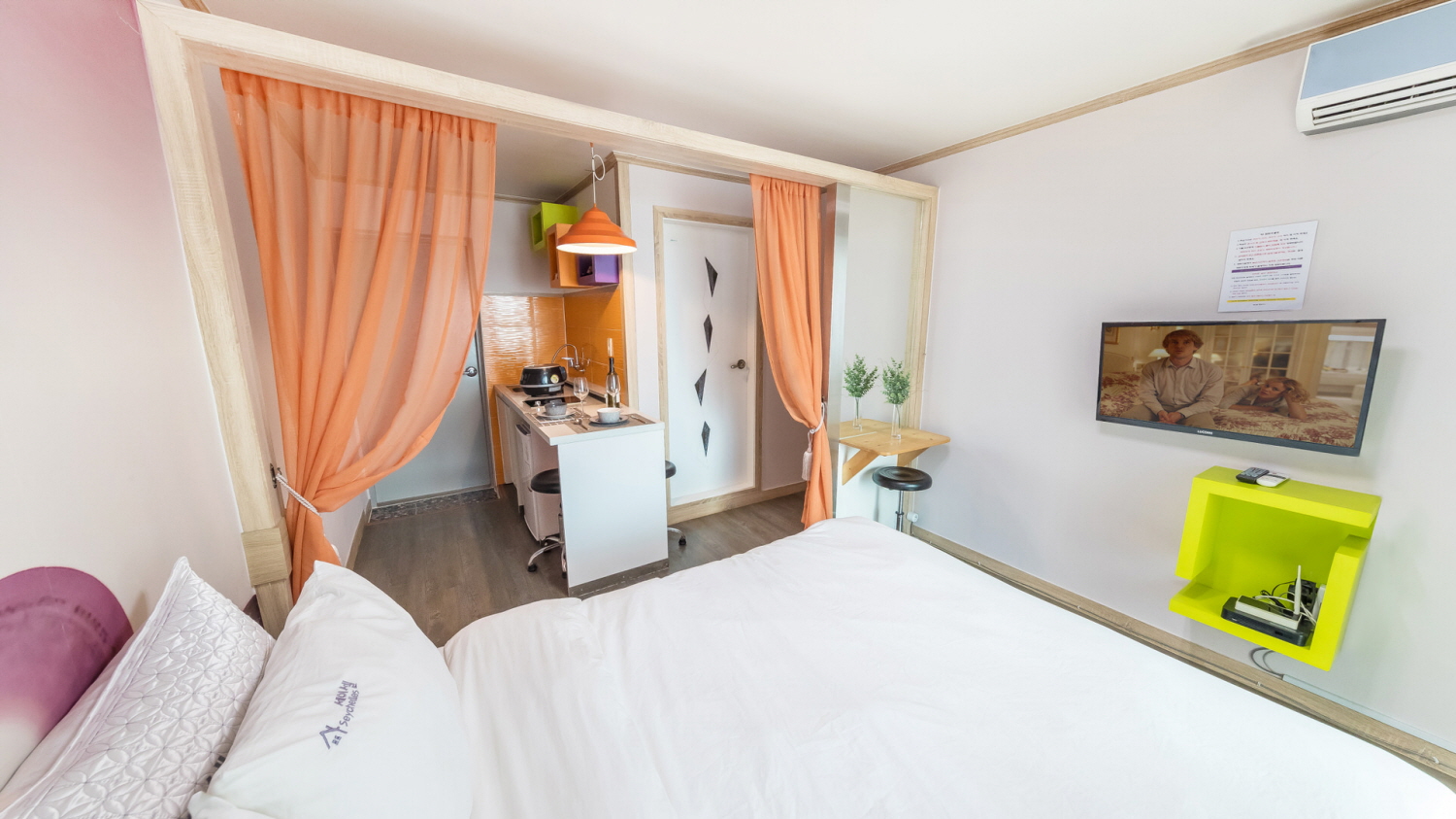 Cozy Joonya and Cozy Couple Room (CC2)