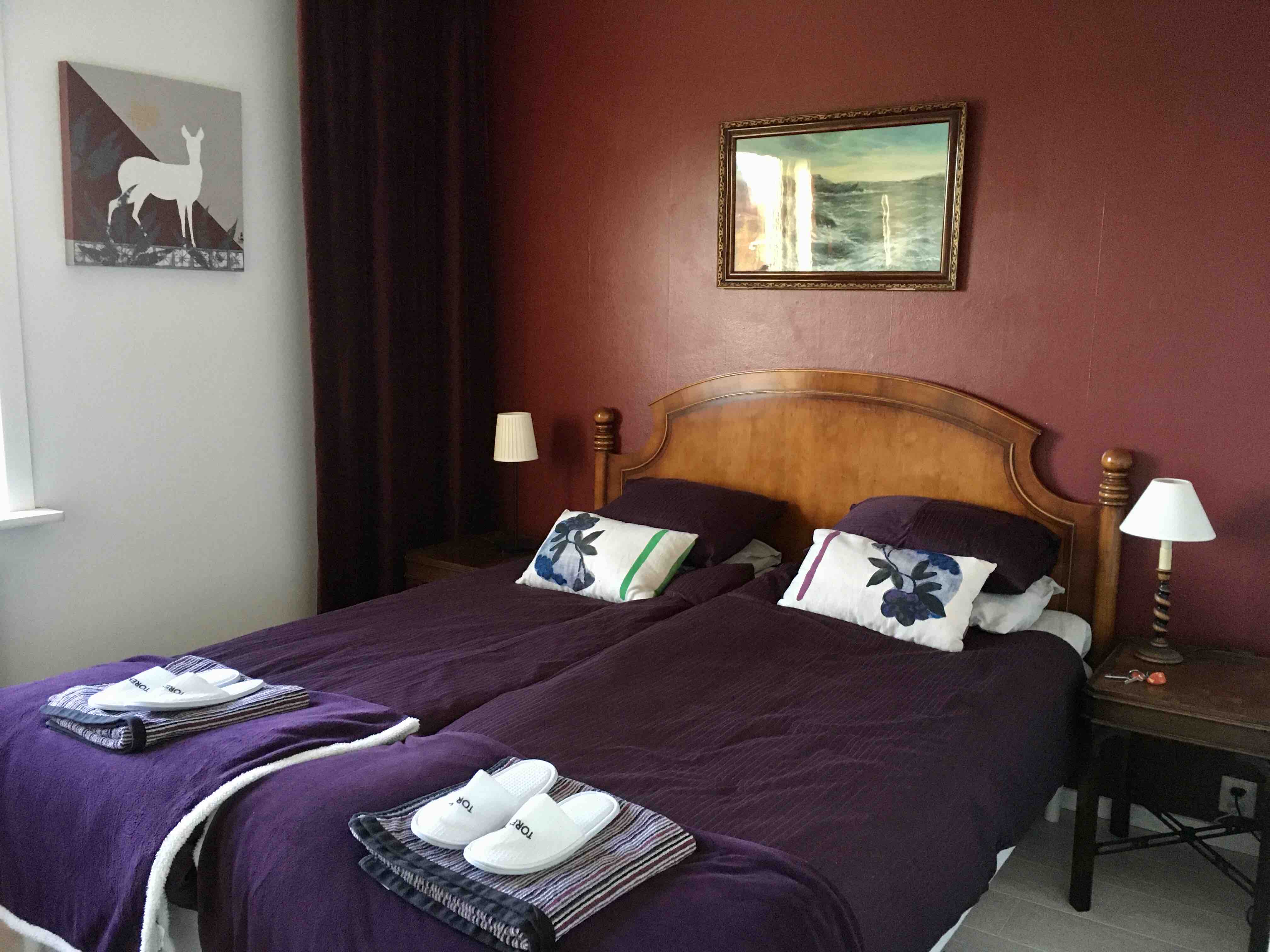 Torekov, Bedroom red for 2 persons.
