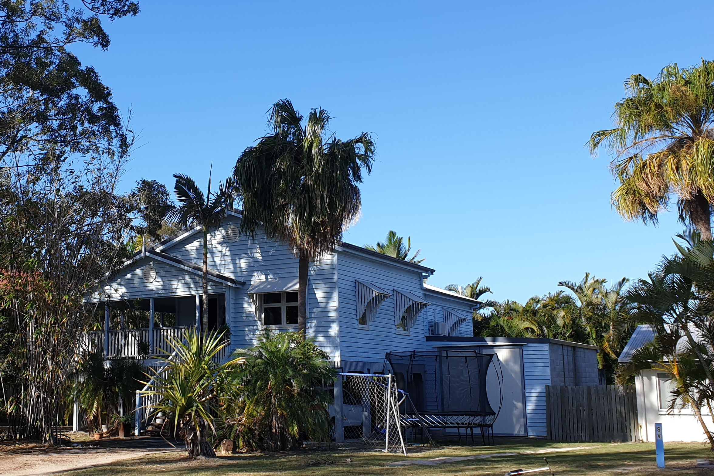 Blue Haven - Cosy Family Retreat in Town Centre