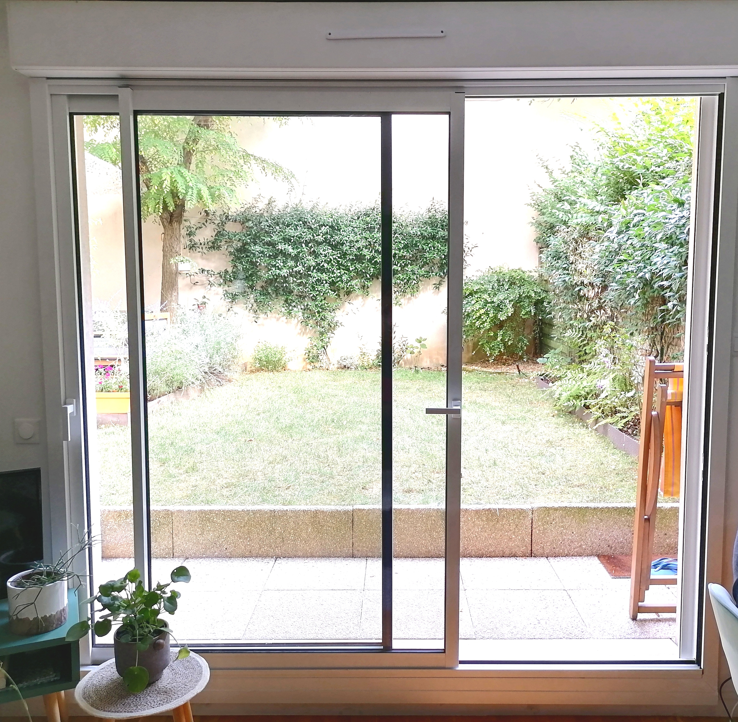 Apartment and garden in the city center of Asnières