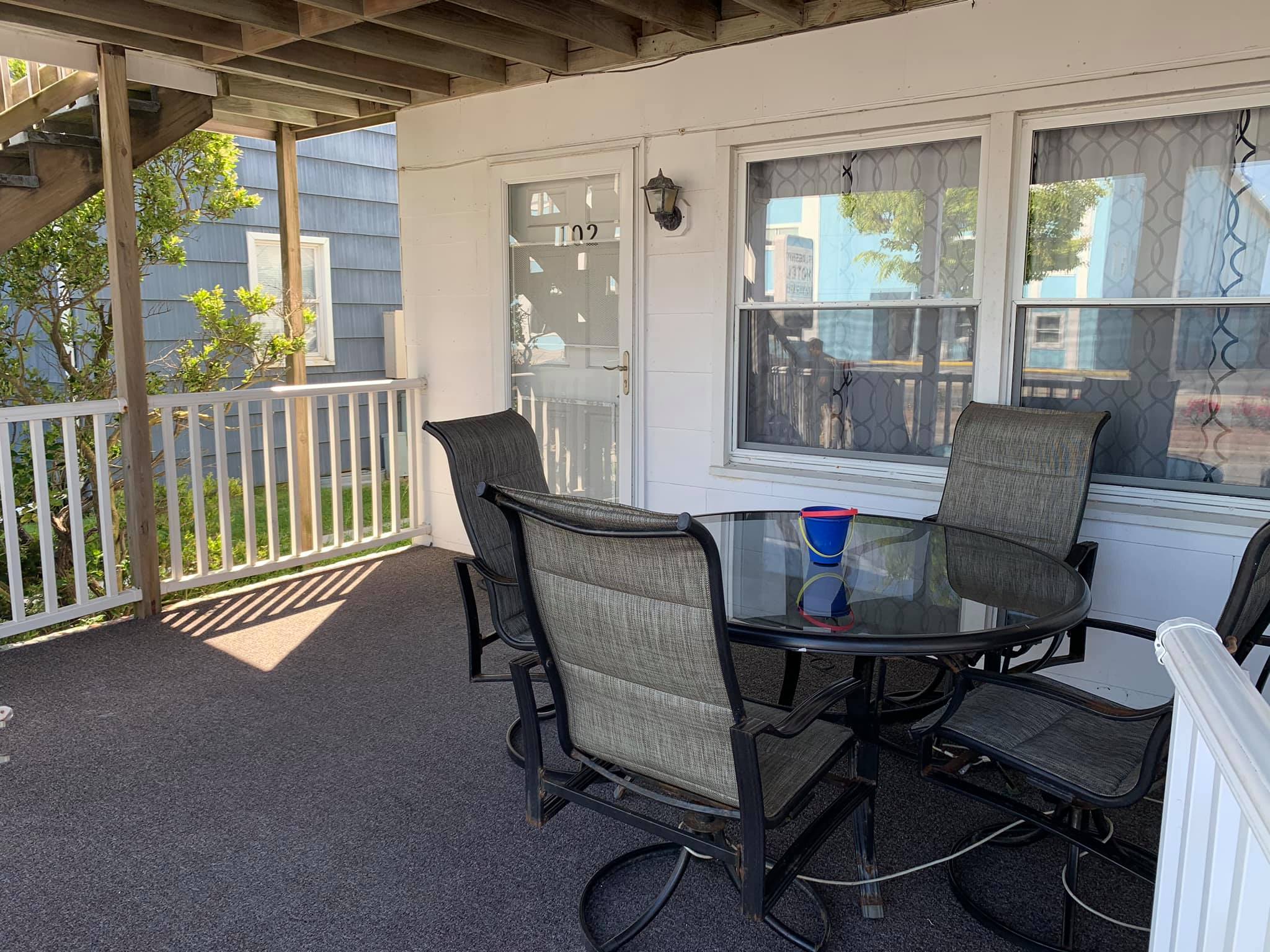 OCMD 150 feet to beach & boardwalk Condominiums for Rent in Ocean