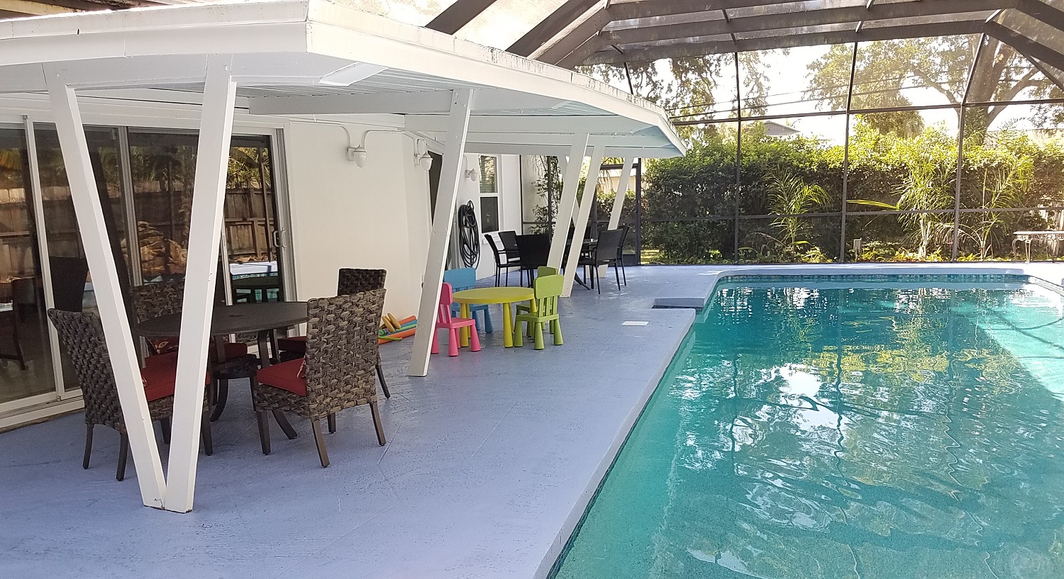 Spacious Familyfriendly Home Large Saltwater Pool Houses for Rent in