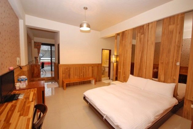 Airbnb爱彼迎 三義行館 高雅櫻景四人房