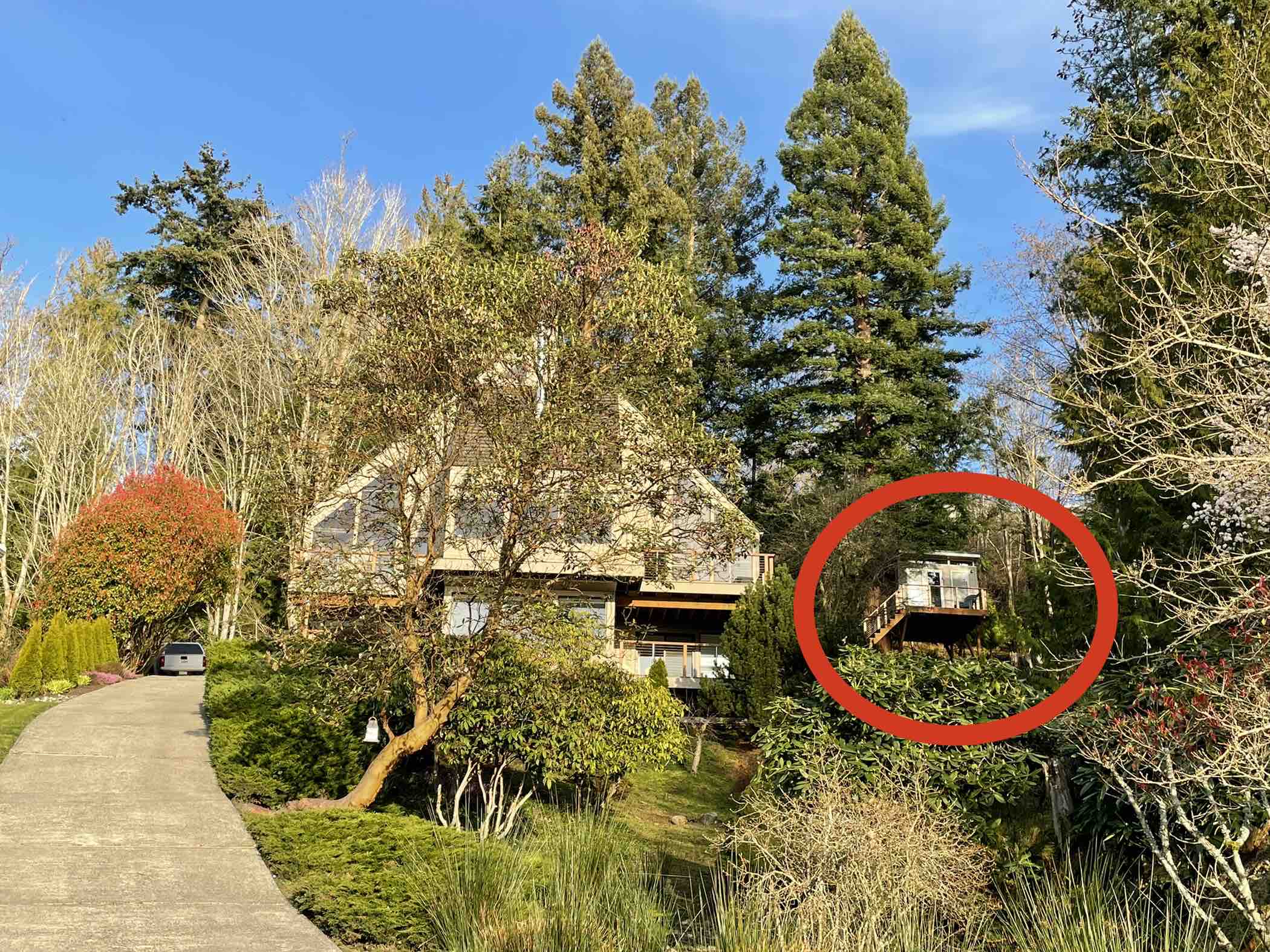 Treehouse with a VIEW Treehouses for Rent in Mukilteo, Washington