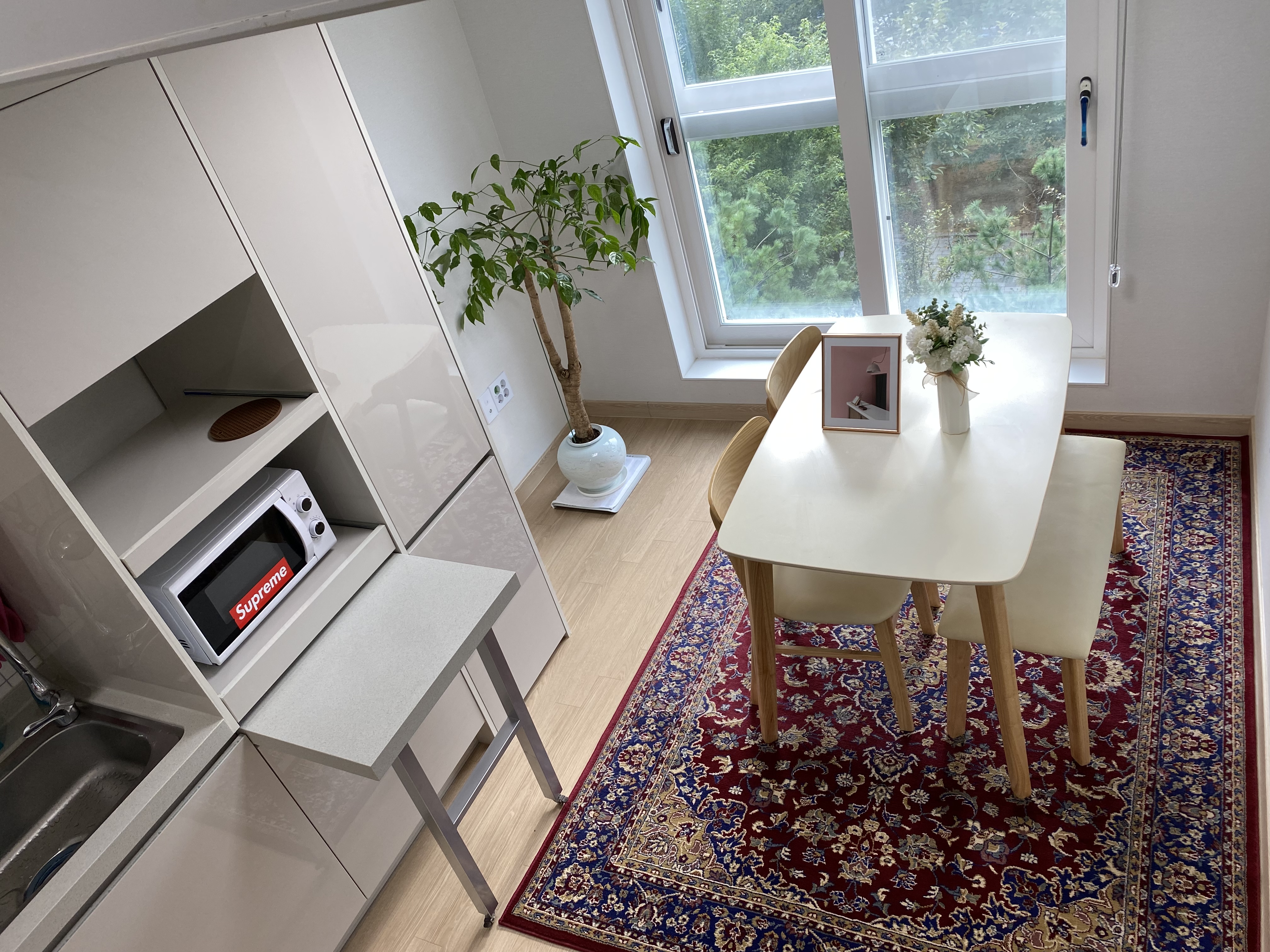 [Entire living space] DejaView A great place for families/couples