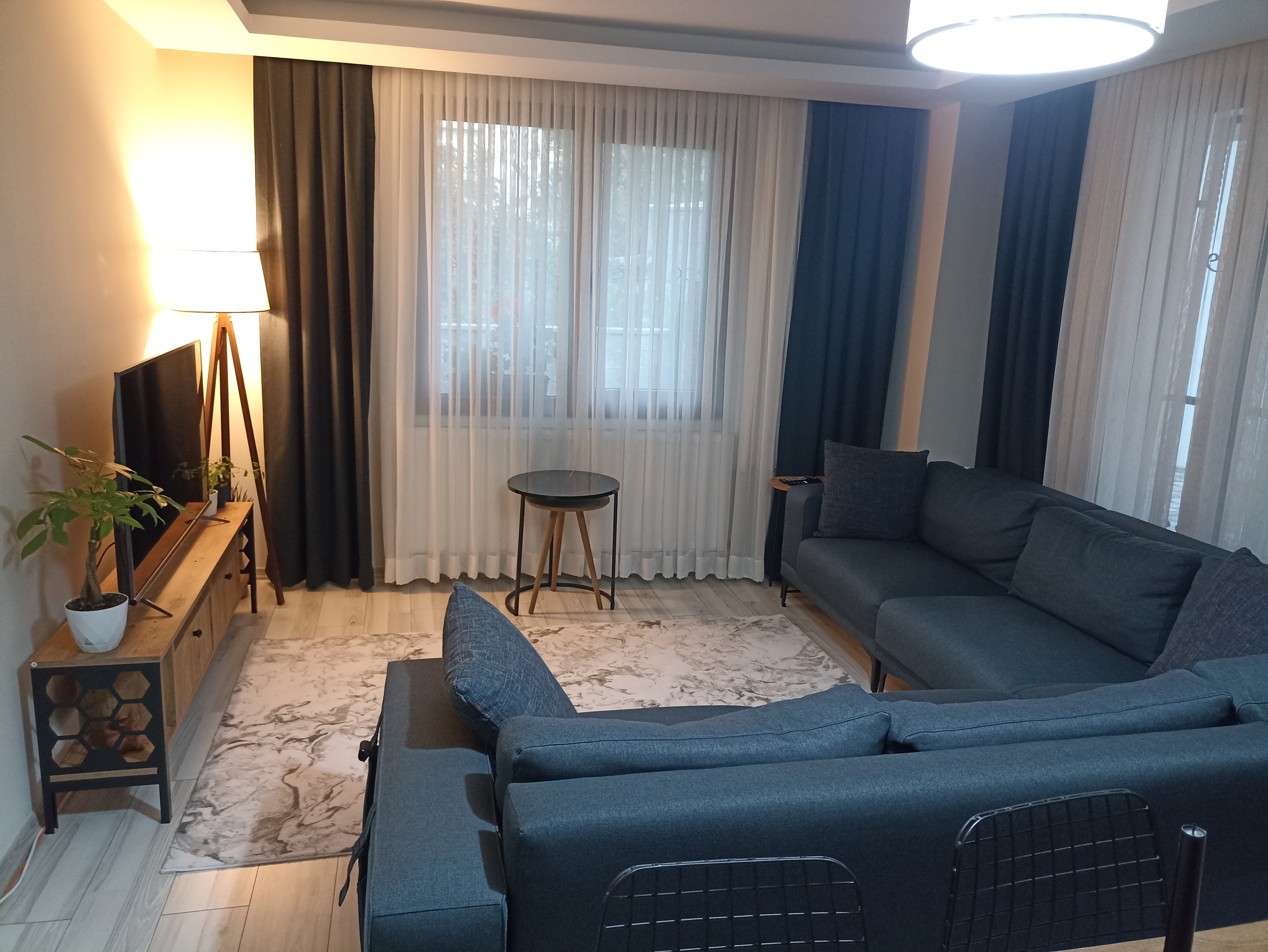 Comfortable apartment (whole flat) 5 min away from the metro