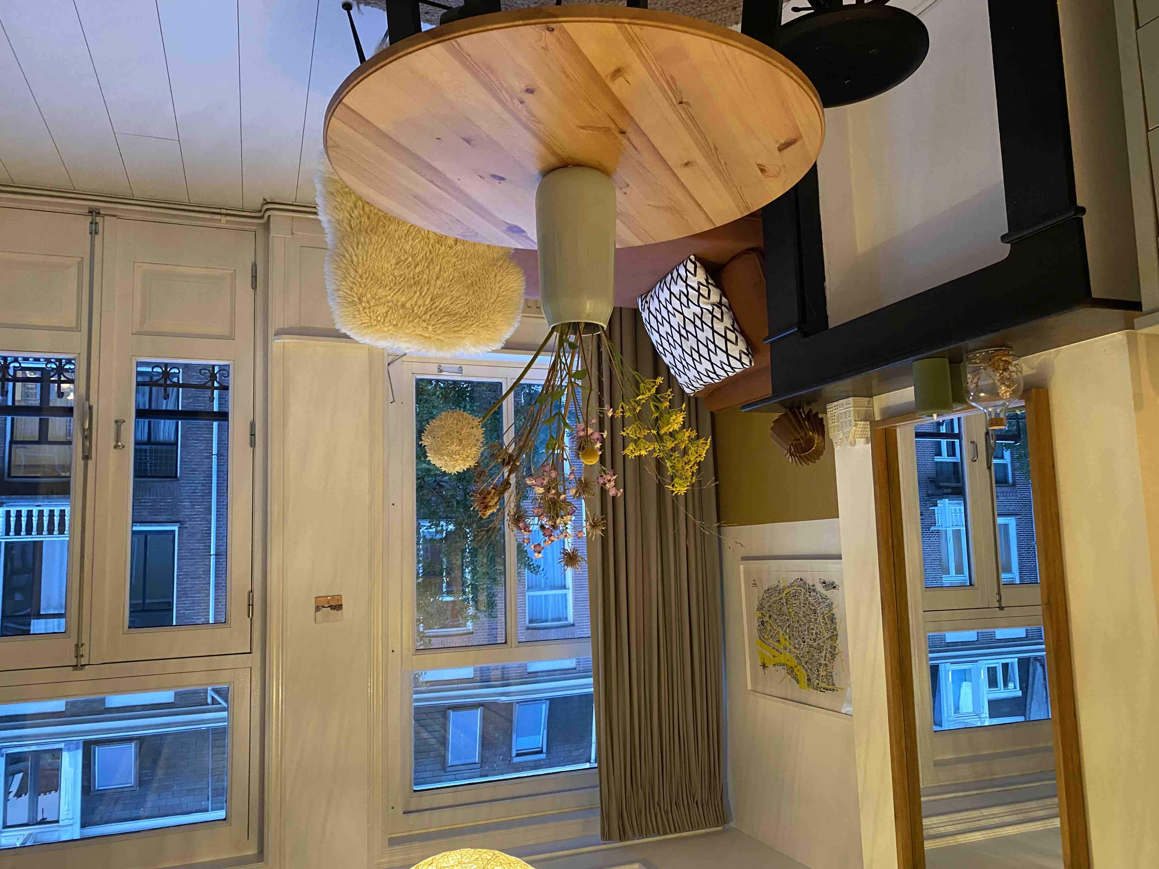 Luxury light and lovely studio at top location