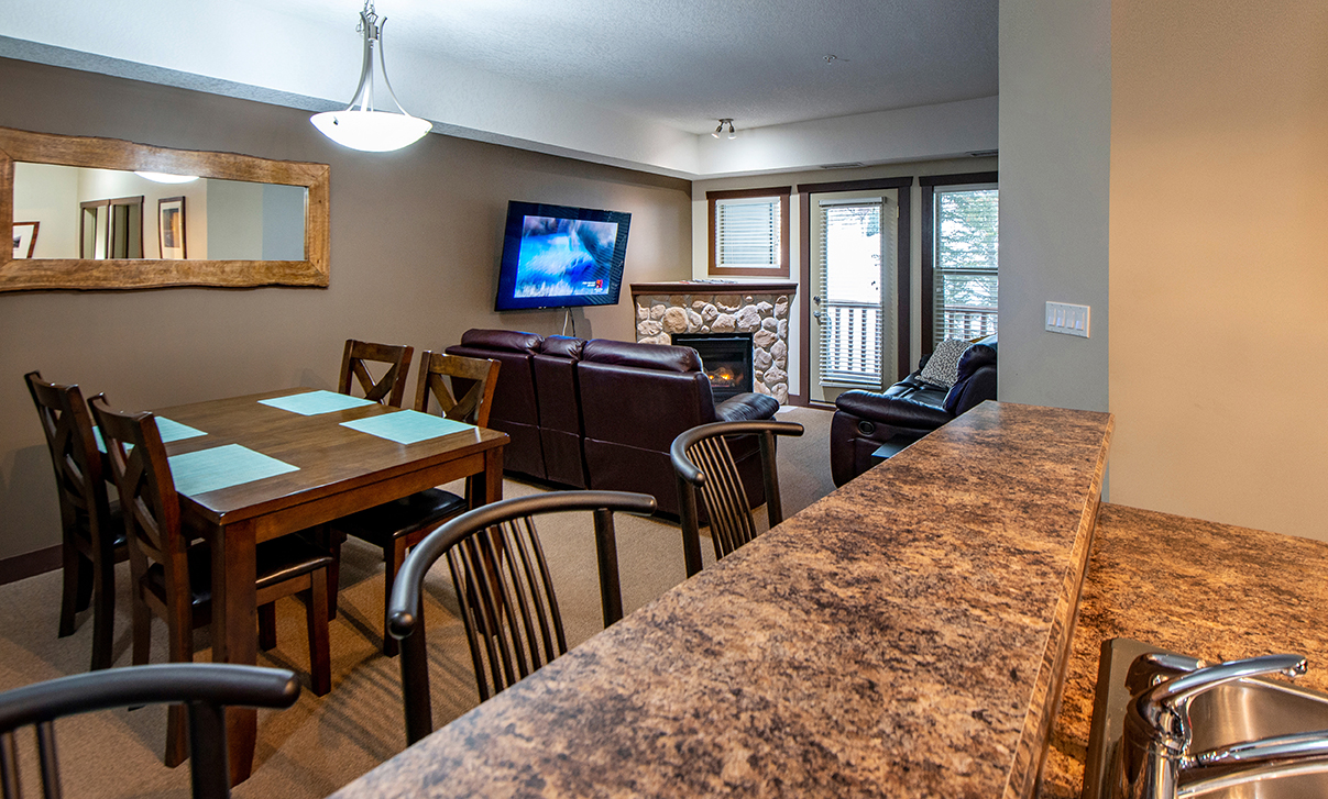Silver Rock Condominiums Fernie Canada Newly Updated Silver Rock Executive Condo - Condominiums for Rent in