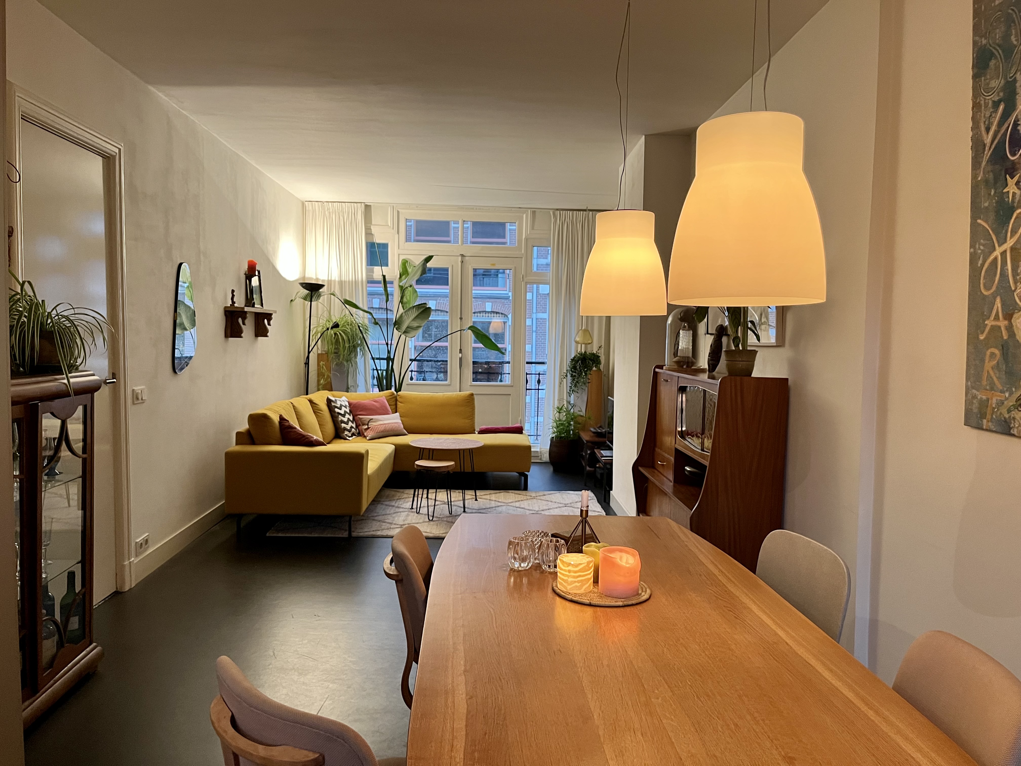 Laid back and comfy in the heart of the city — Amsterdam stay