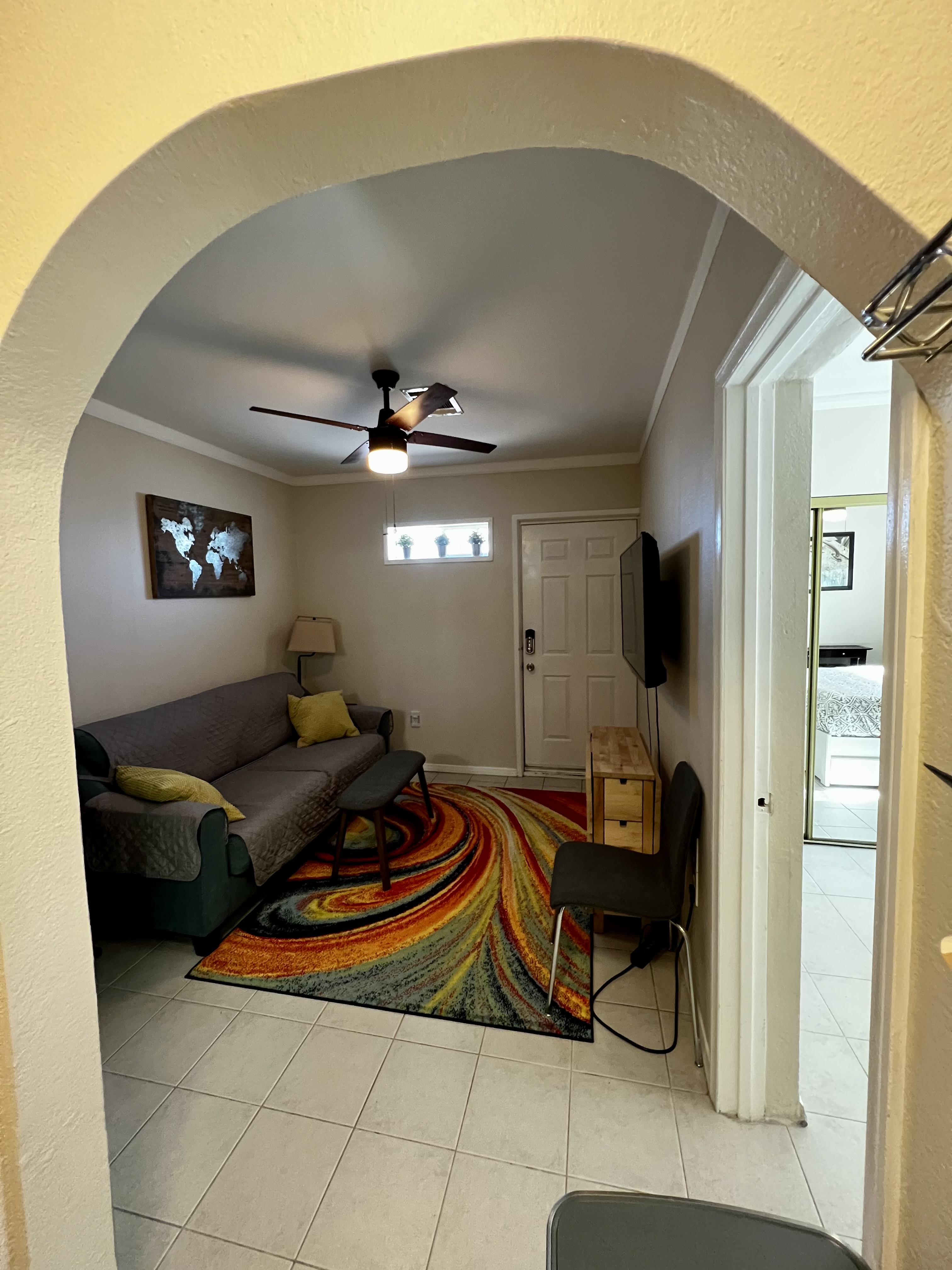 Cozy Private Suite • Fast WiFi • Prime Location in City of Las Vegas, Clark County Nv
