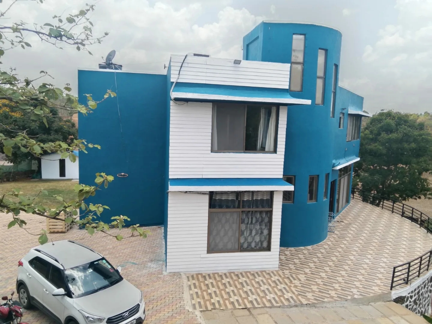 Villa Santorini Karjat 
#4Bed #River #sports
#Bbq