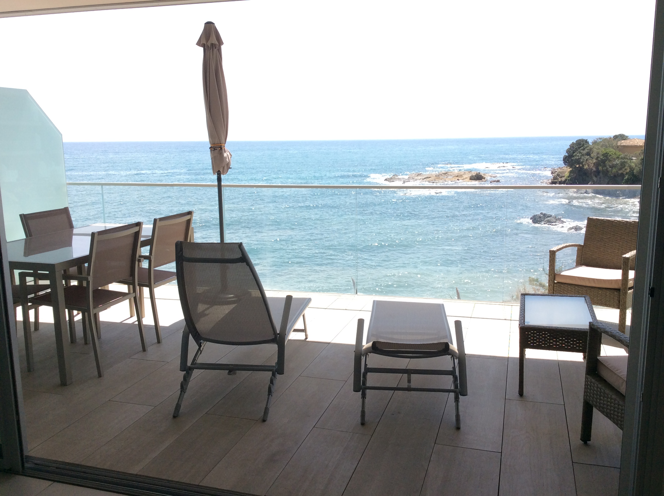 Beautiful T3 Waterfront Apartment in SOLENZARA