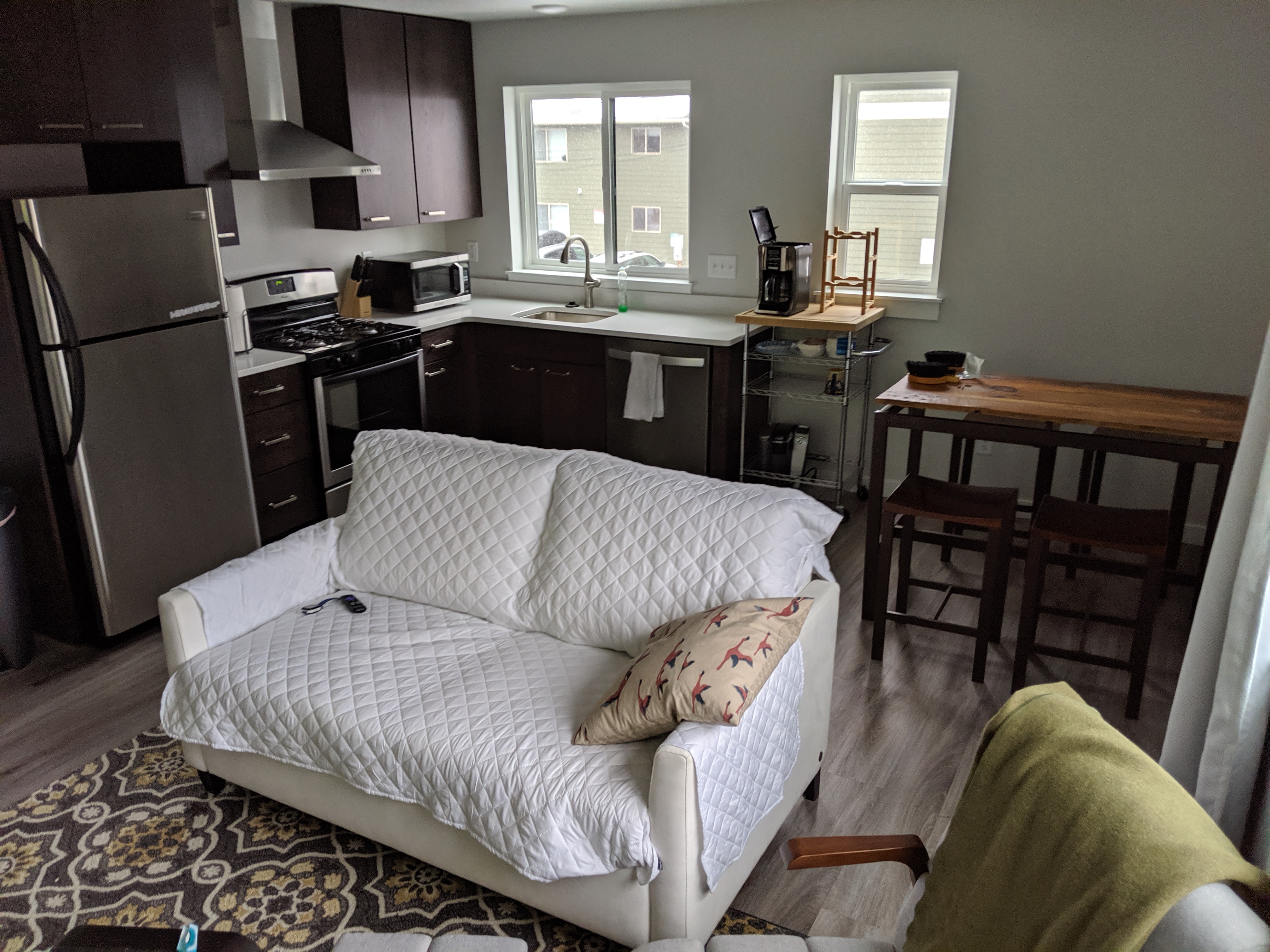 The Gray Box! Downtown Apartment in Bozeman, Bozeman