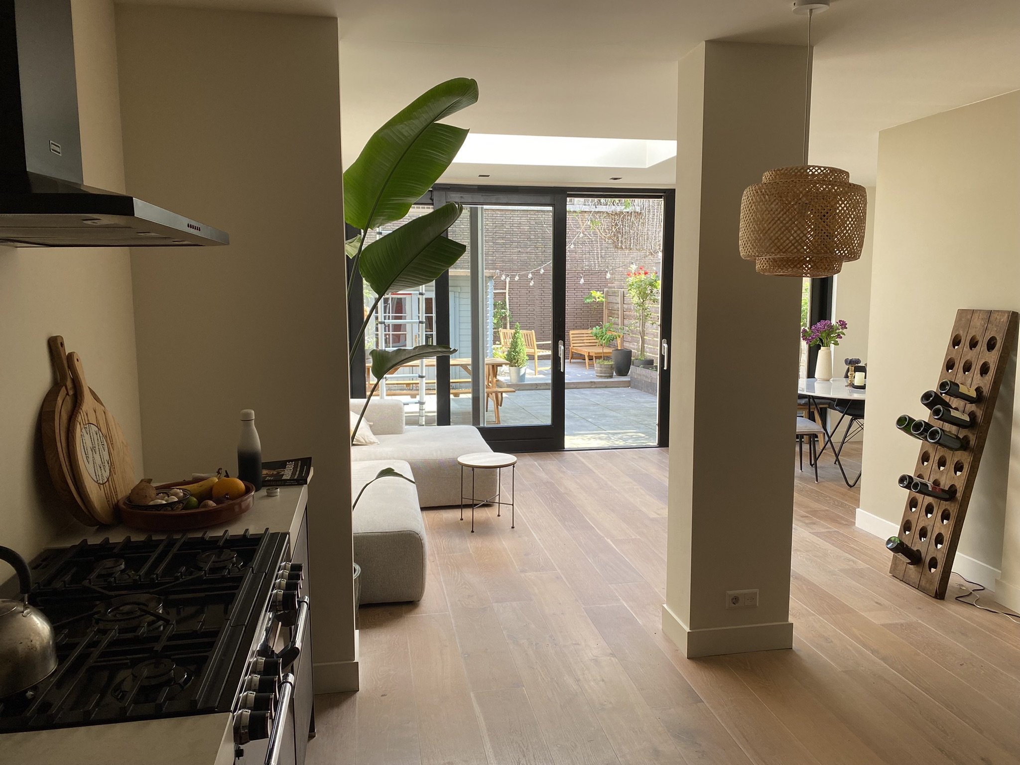 Spacious floor appartement with garden — Amsterdam stay