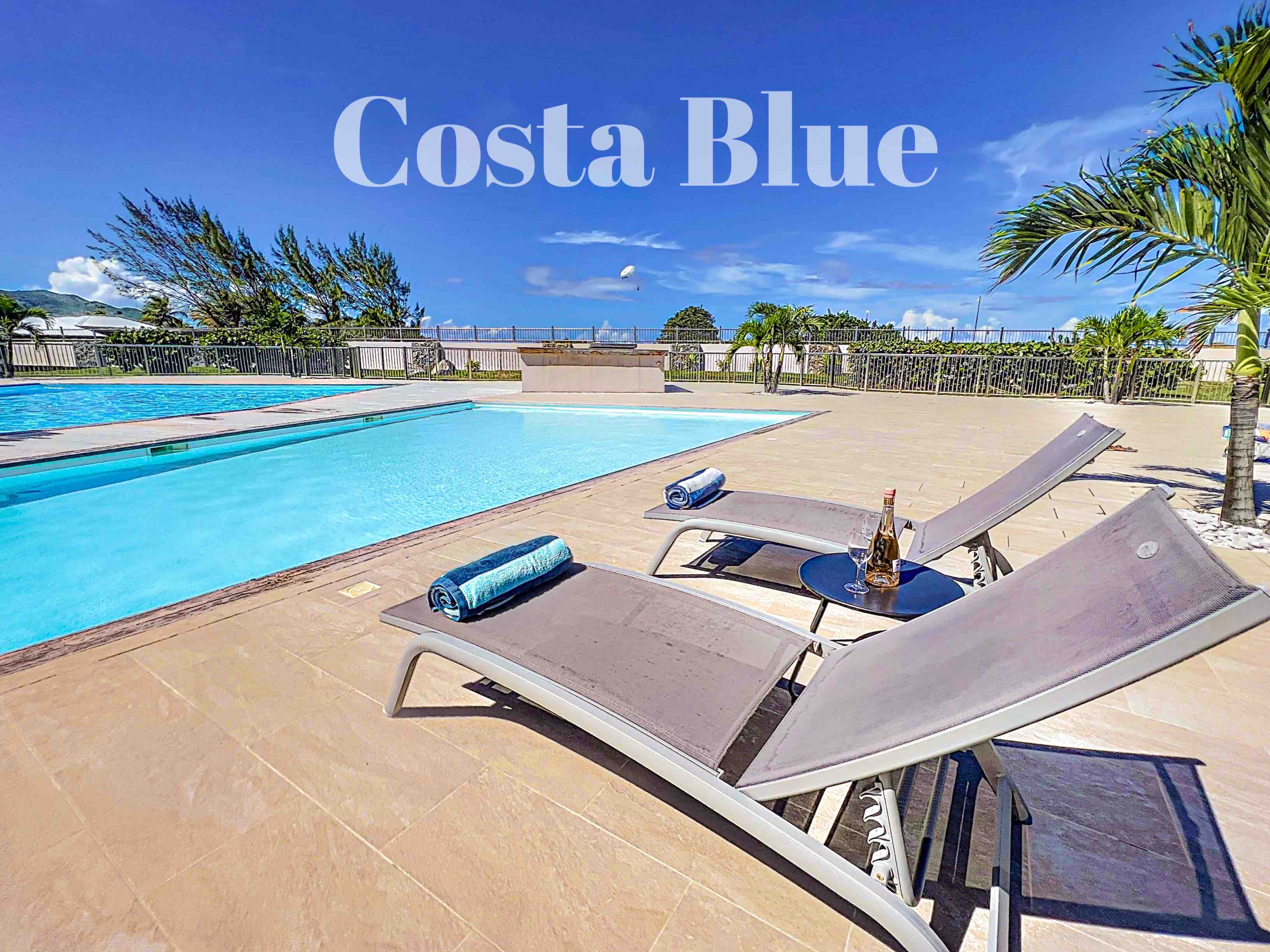 Costa Blue, on Orient Bay Beach, pool