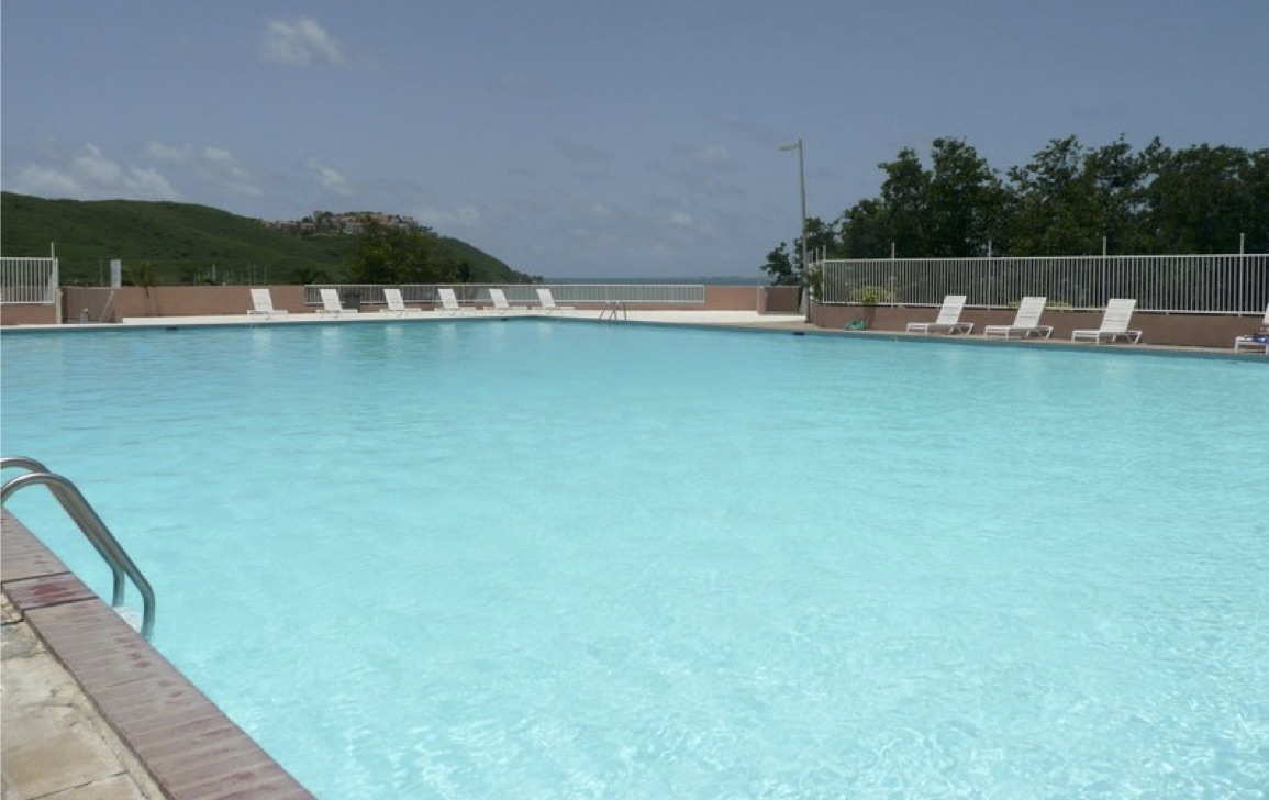 Oceanside Condo w/ striking views Apartments for Rent in Fajardo