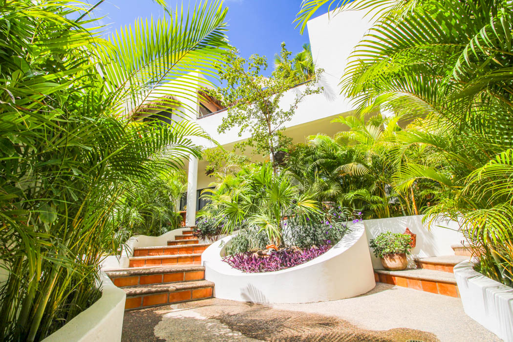 ✨Spacious Patio w/ Private Pool | 7 min to Beach✨