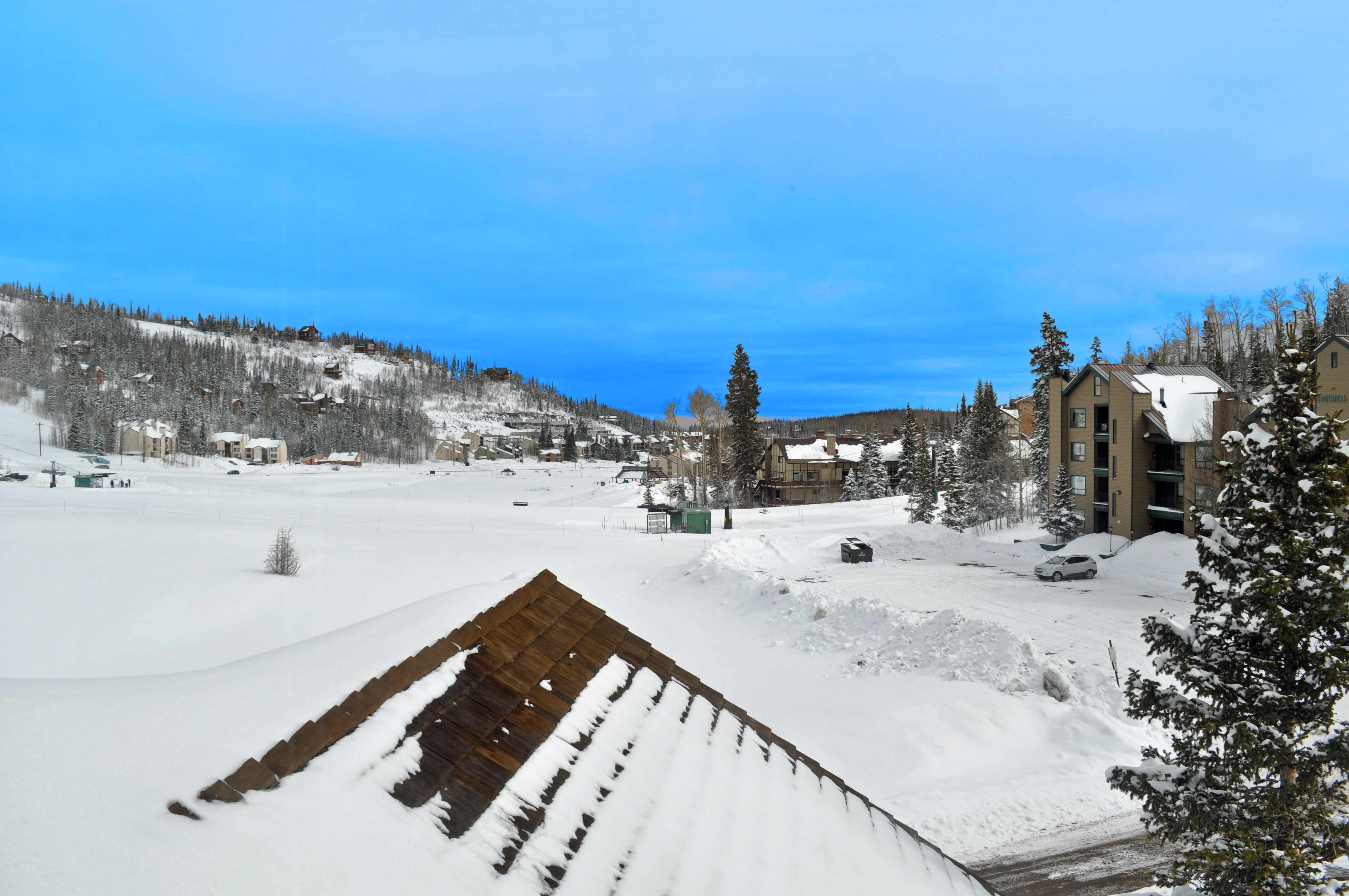 Swiss Chalet Feel-Walk to Lifts #1 and #8!